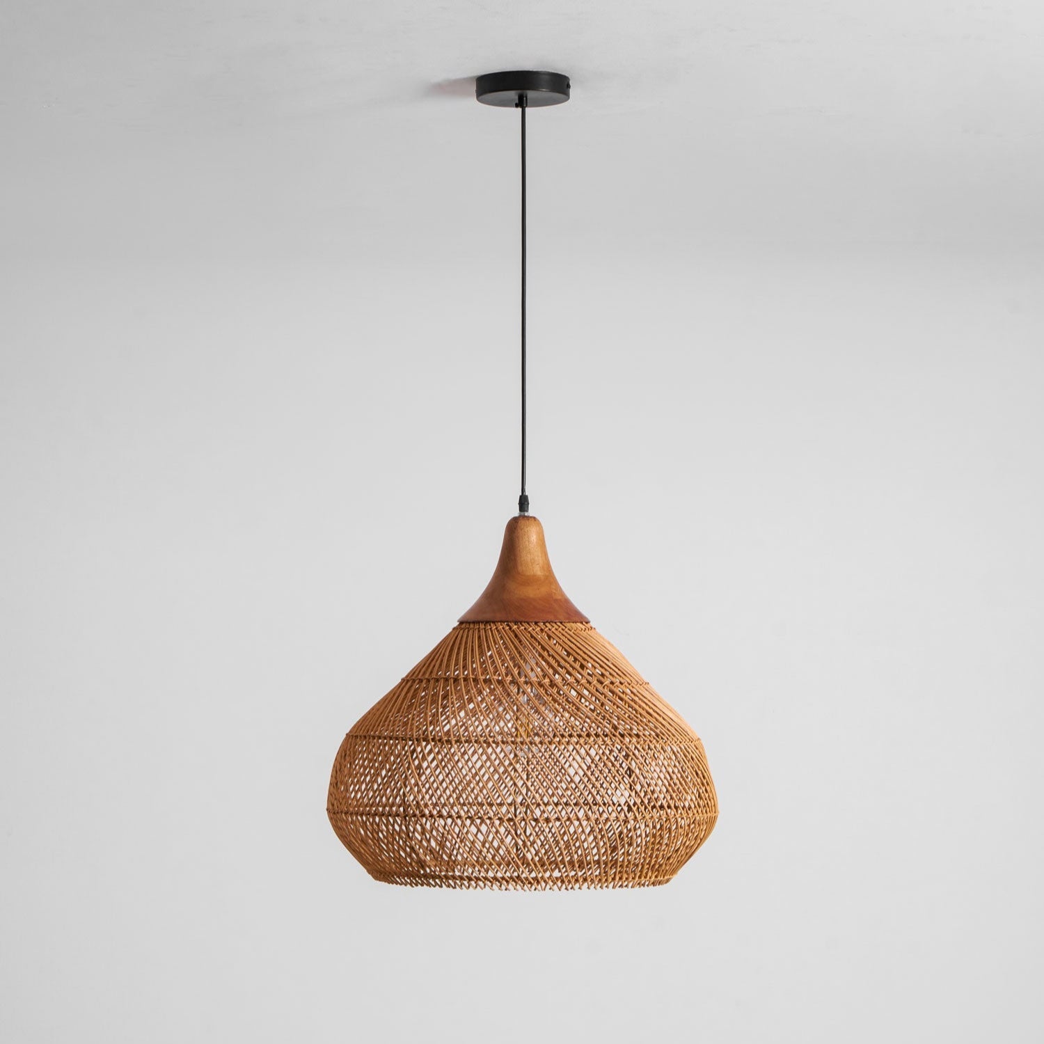 Solavn Rattan Wood Pendant Lamp-Neutral Decor