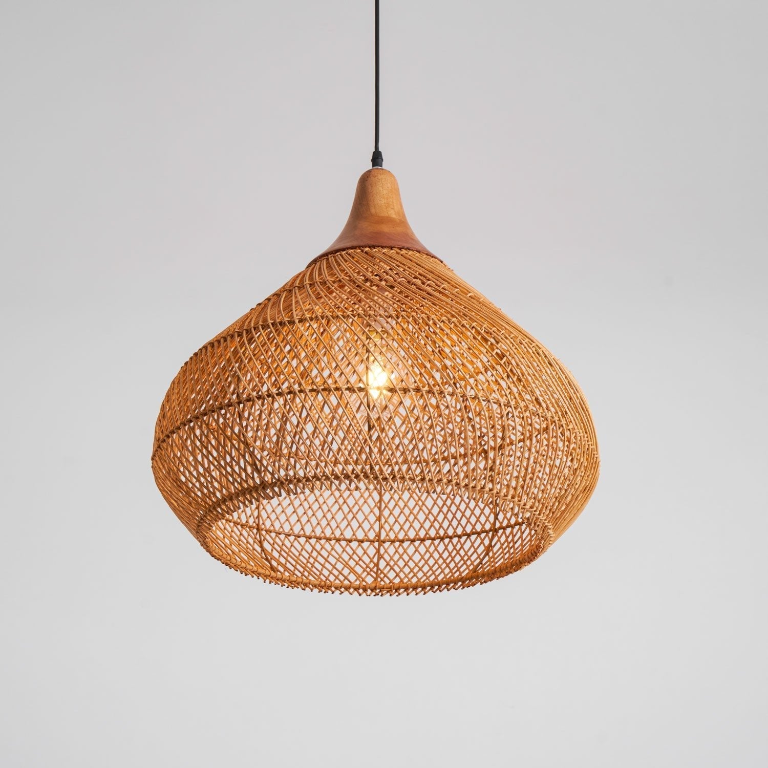 Solavn Rattan Wood Pendant Lamp-Neutral Decor