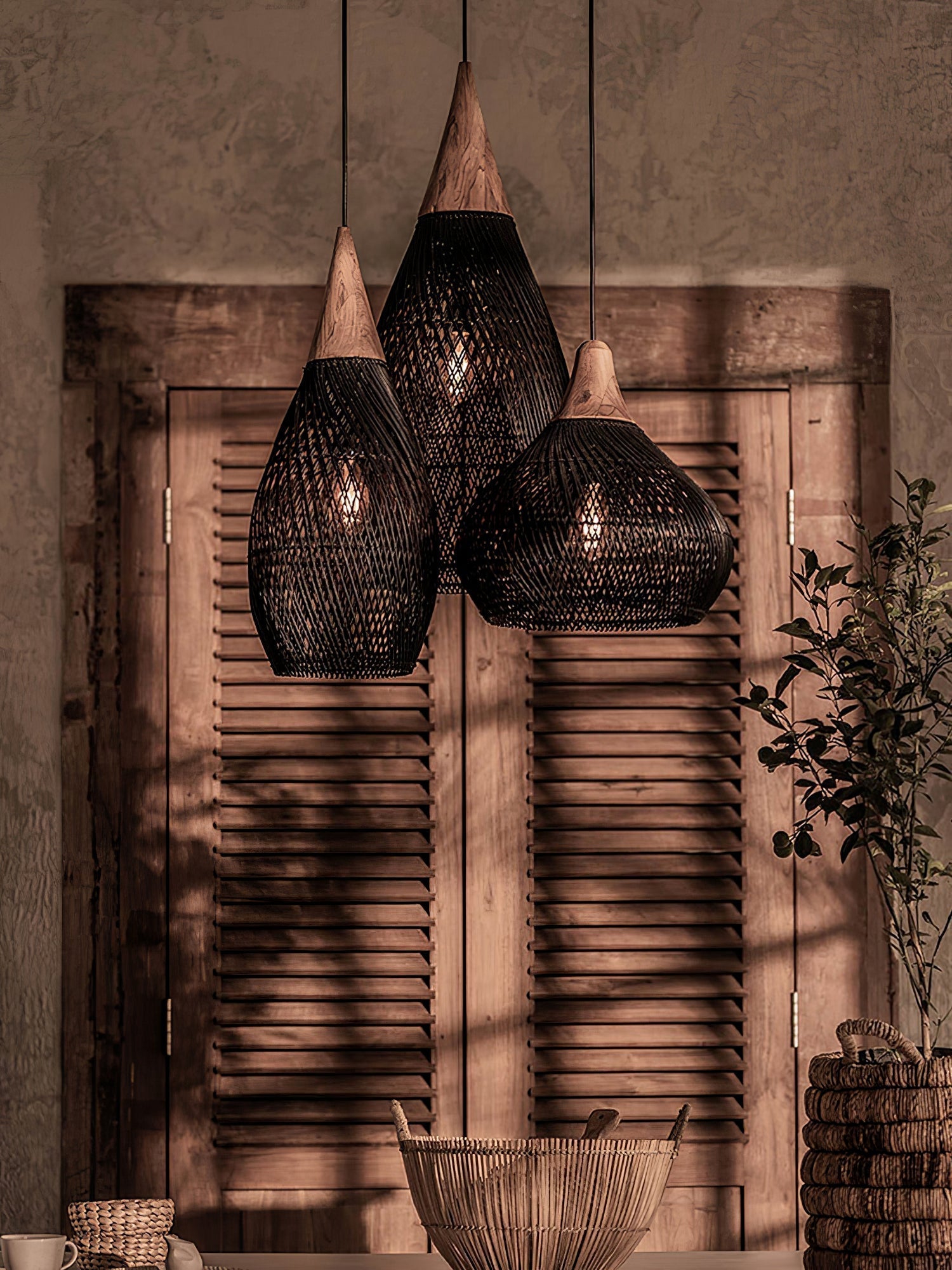 Solavn Rattan Wood Pendant Lamp-Neutral Decor