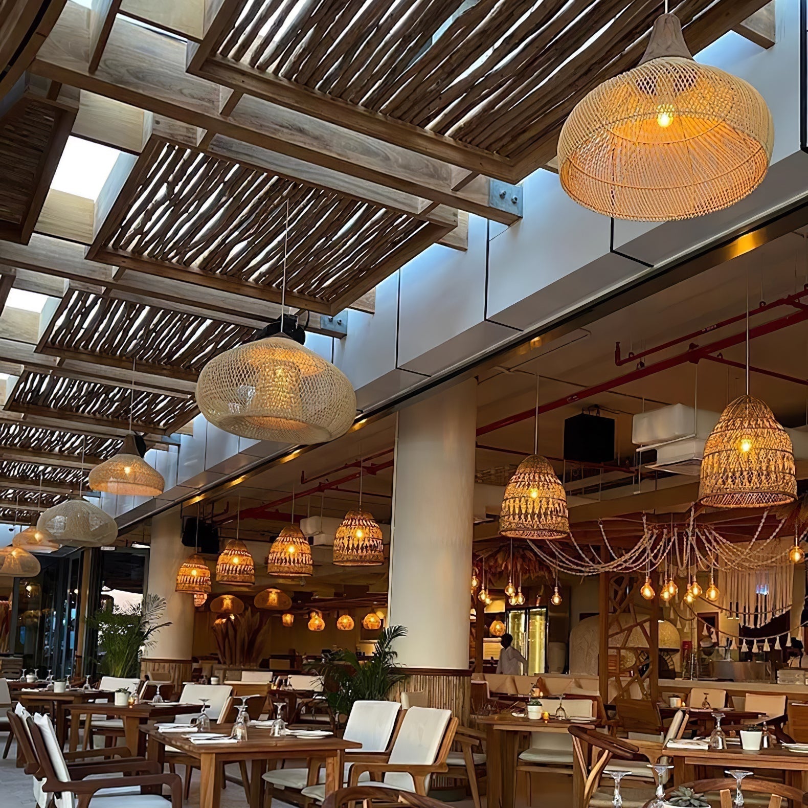 Solavn Rattan Wood Pendant Lamp-Neutral Decor