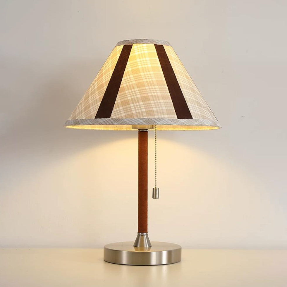 Oakenshire Table Light
