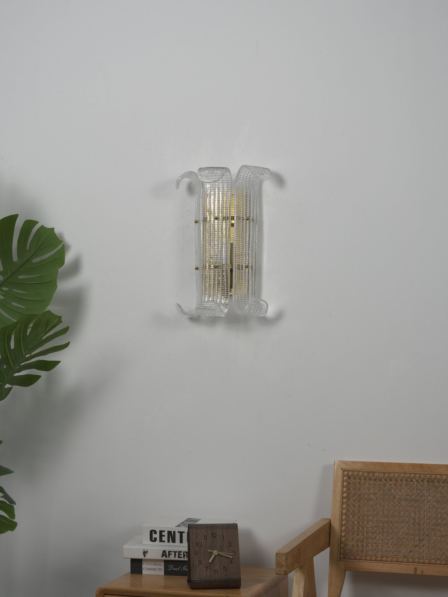 Dara Luxurious Champagne Glass Brasher Wall Lamp-Neutral Decor