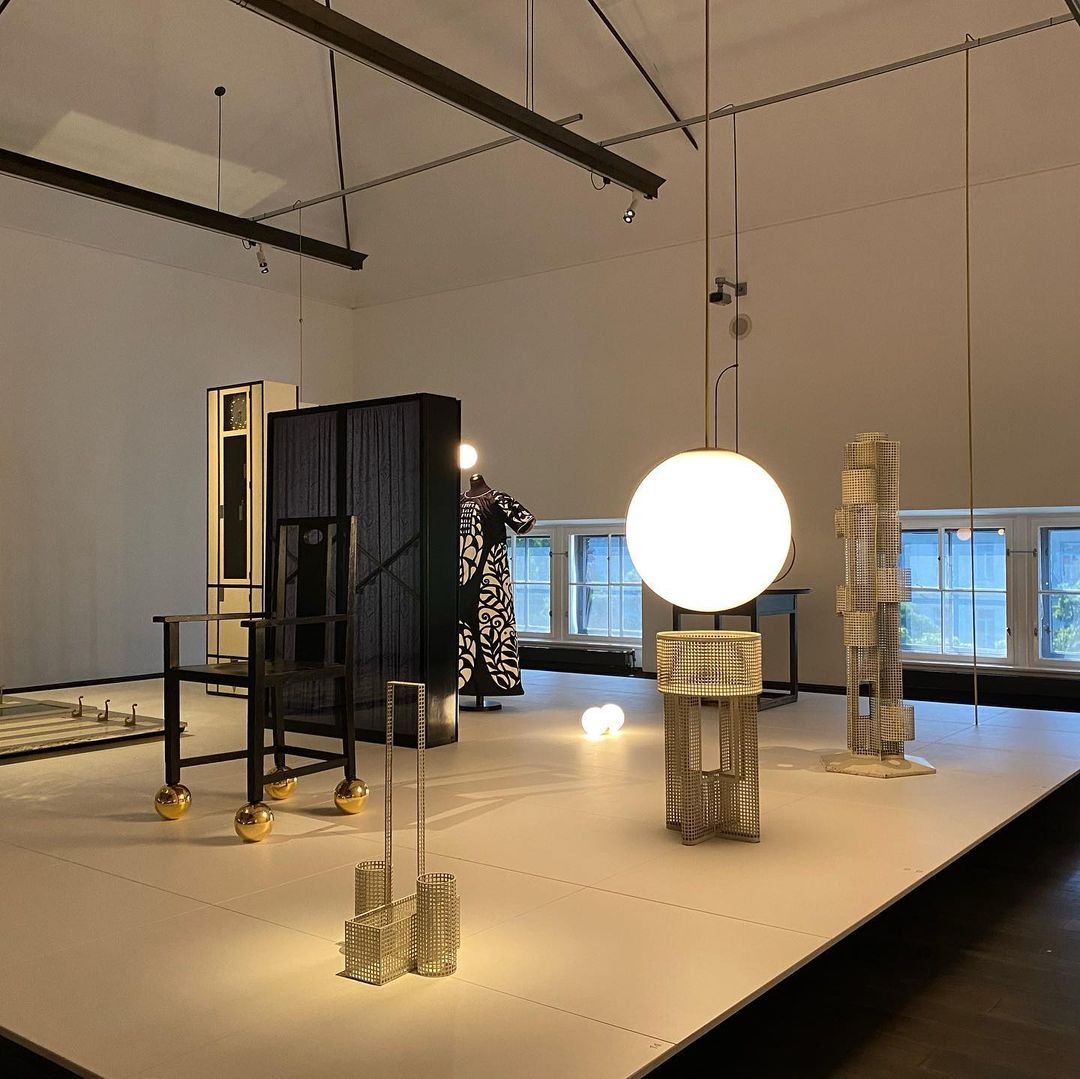 Lustra Pendant Lamp Brass Architectural Collection-Neutral Decor