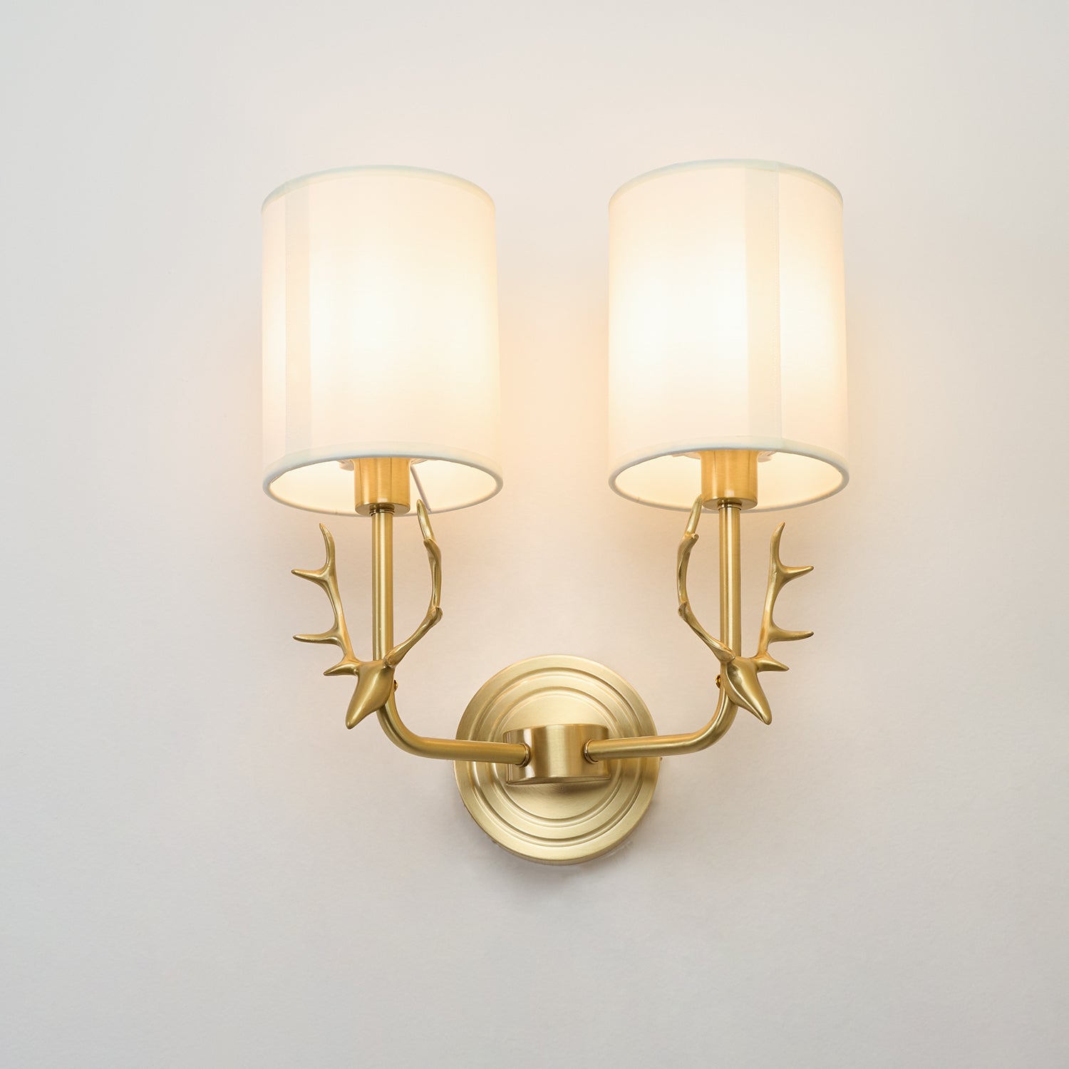 Ralem Elegance Deer Head Brass Wall Light-Neutral Decor