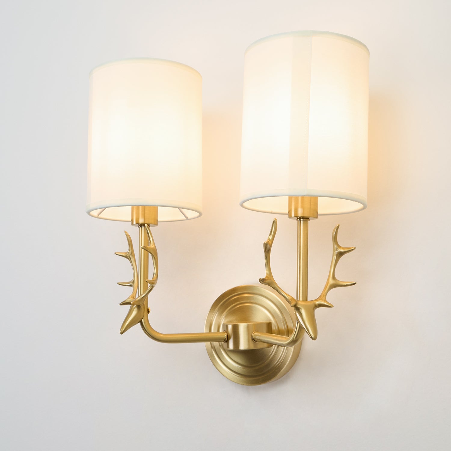 Ralem Elegance Deer Head Brass Wall Light-Neutral Decor