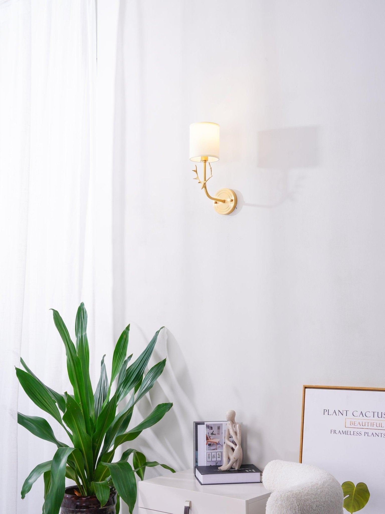 Ralem Elegance Deer Head Brass Wall Light-Neutral Decor