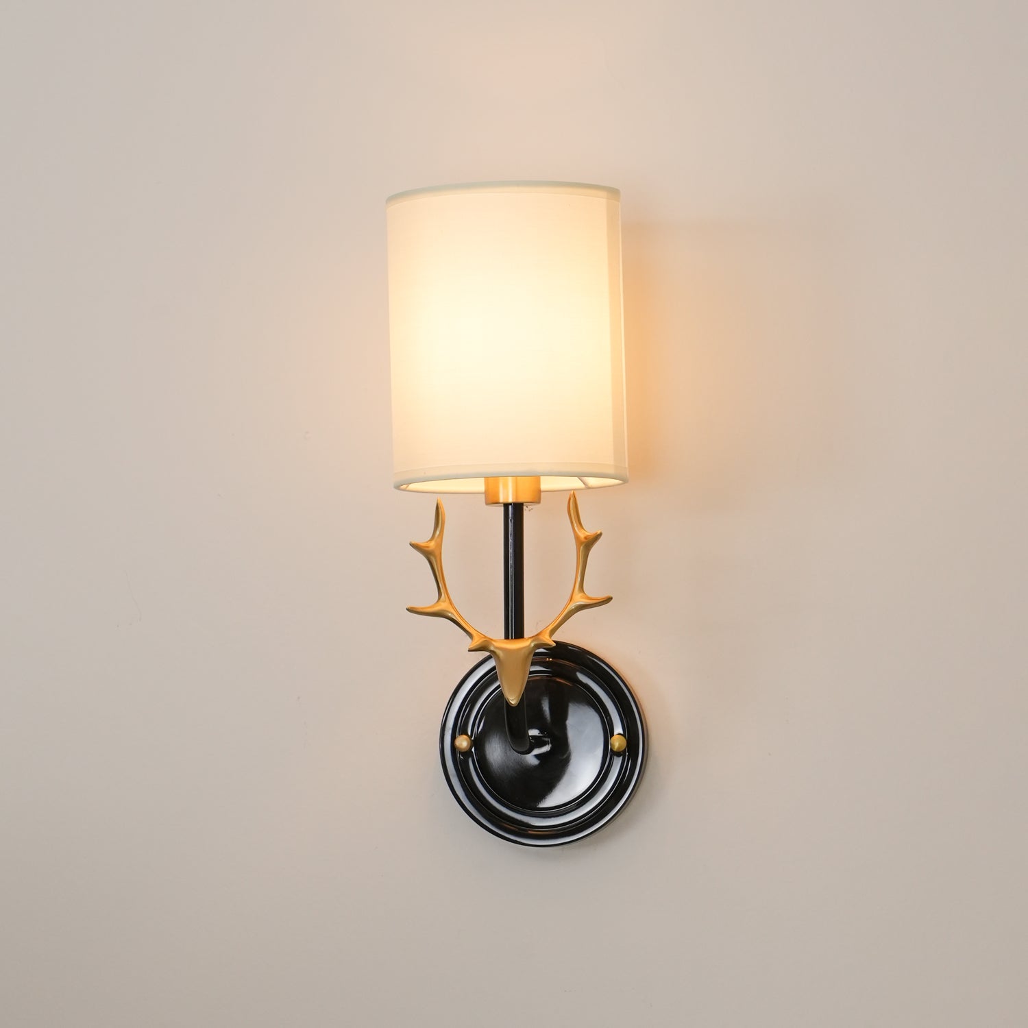 Ralem Elegance Deer Head Brass Wall Light-Neutral Decor