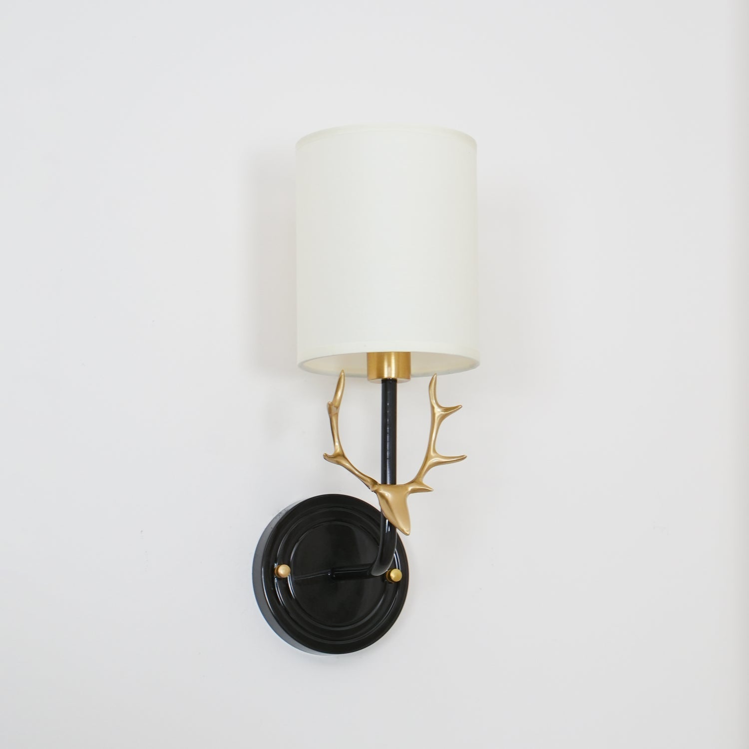 Ralem Elegance Deer Head Brass Wall Light-Neutral Decor