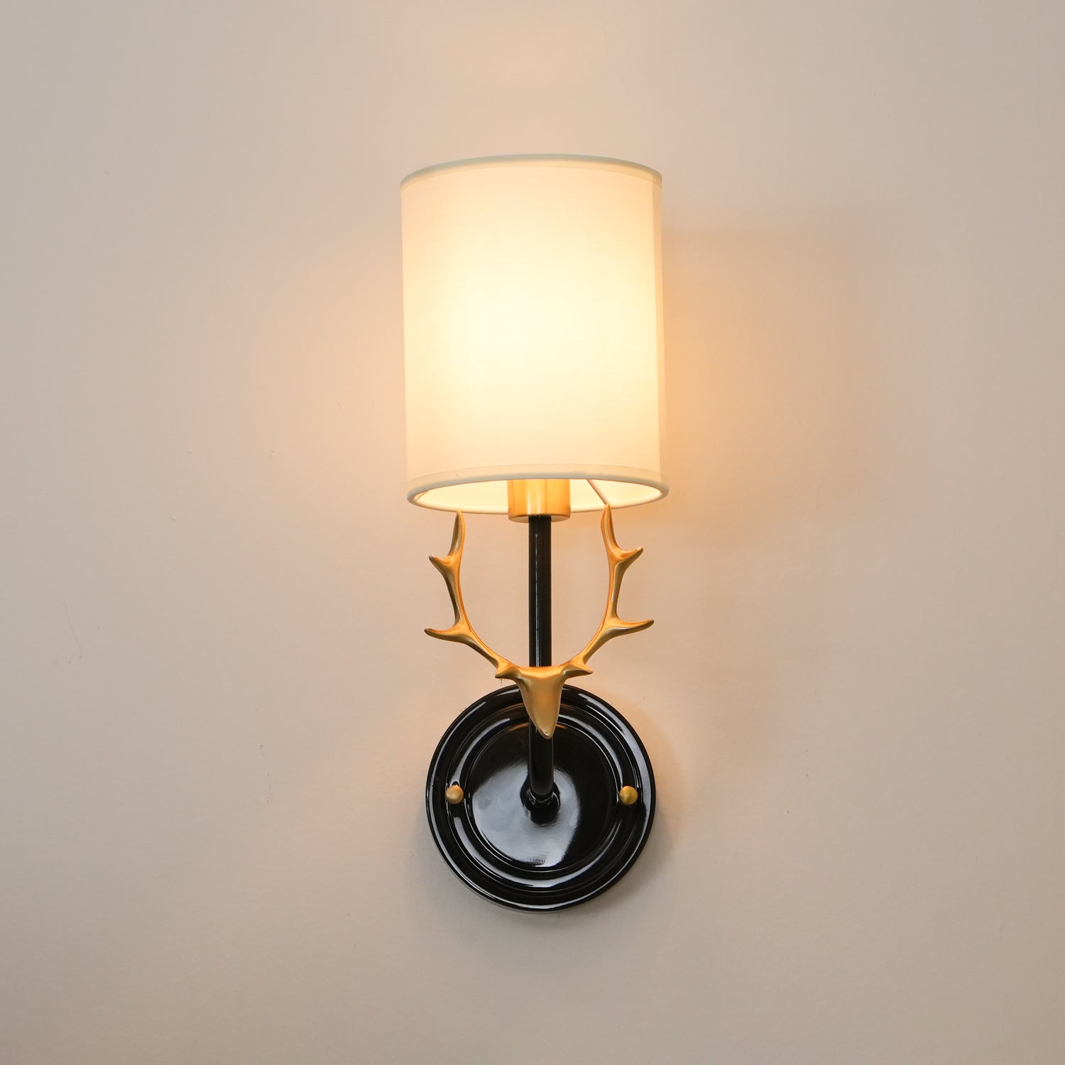 Ralem Elegance Deer Head Brass Wall Light-Neutral Decor