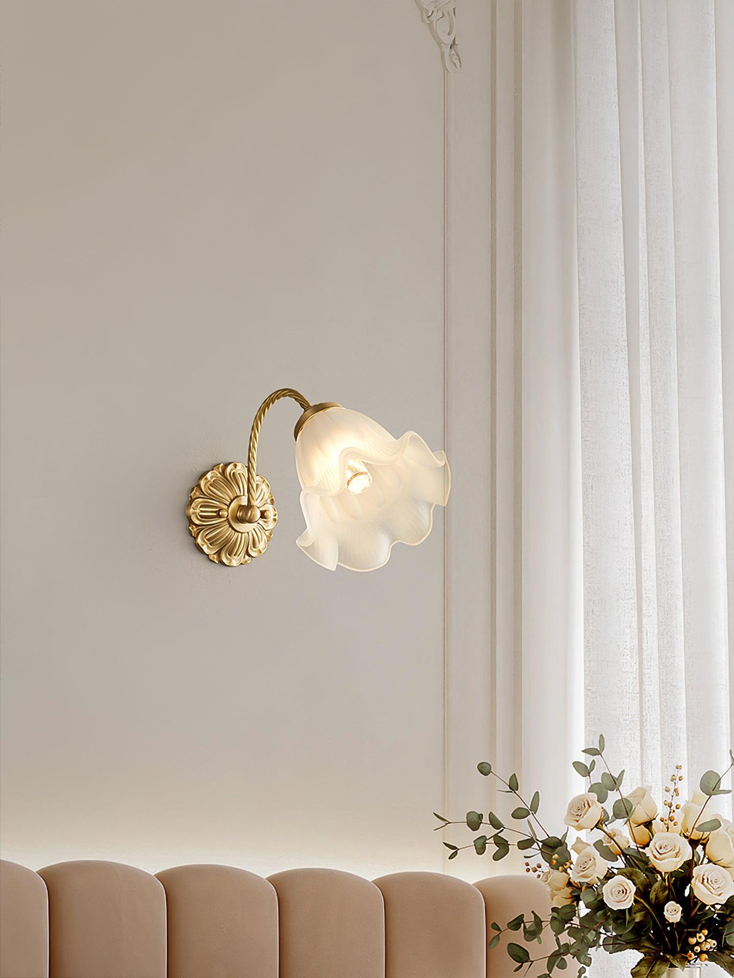 Veskin Vintage Glass Sconce-Neutral Decor