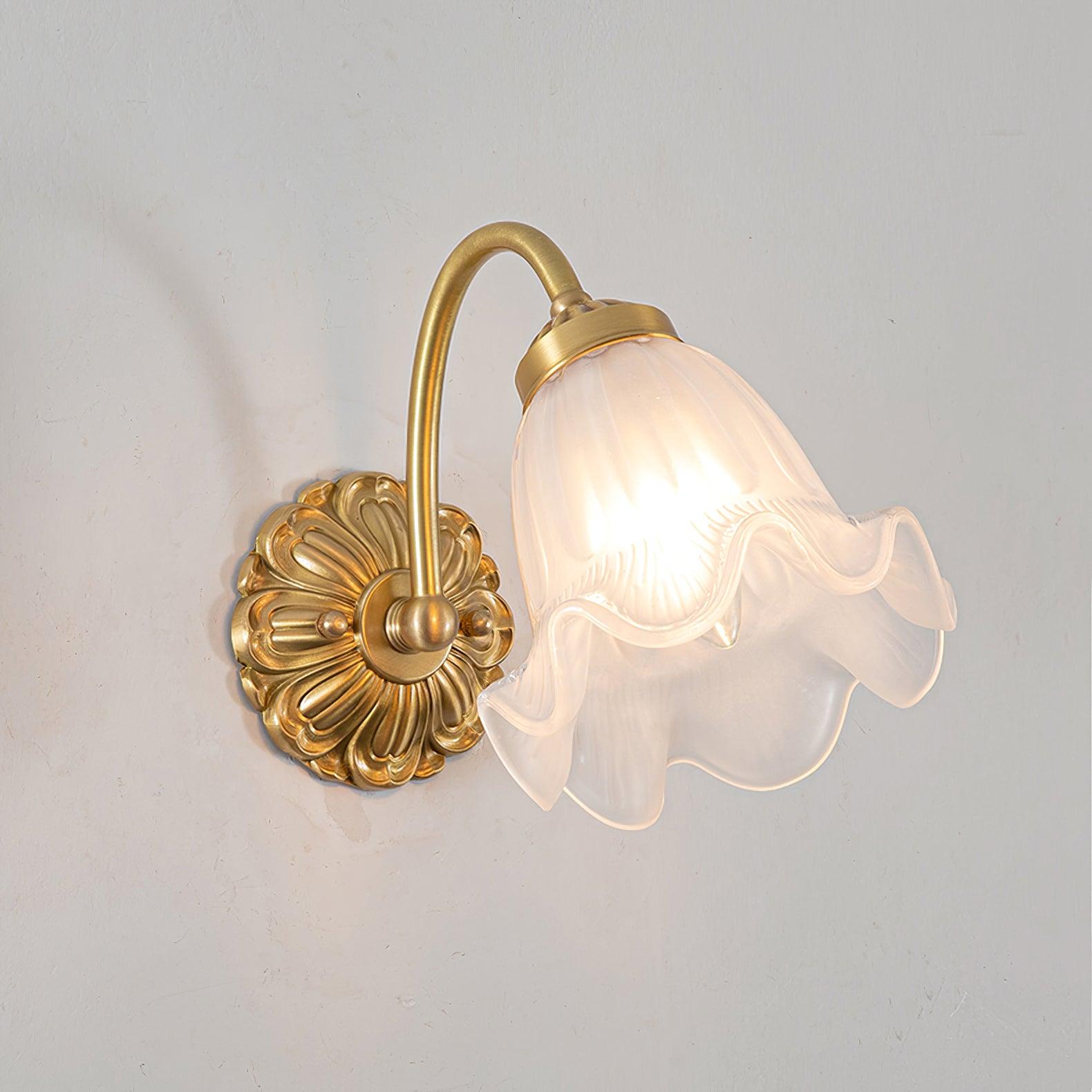 Veskin Vintage Glass Sconce-Neutral Decor