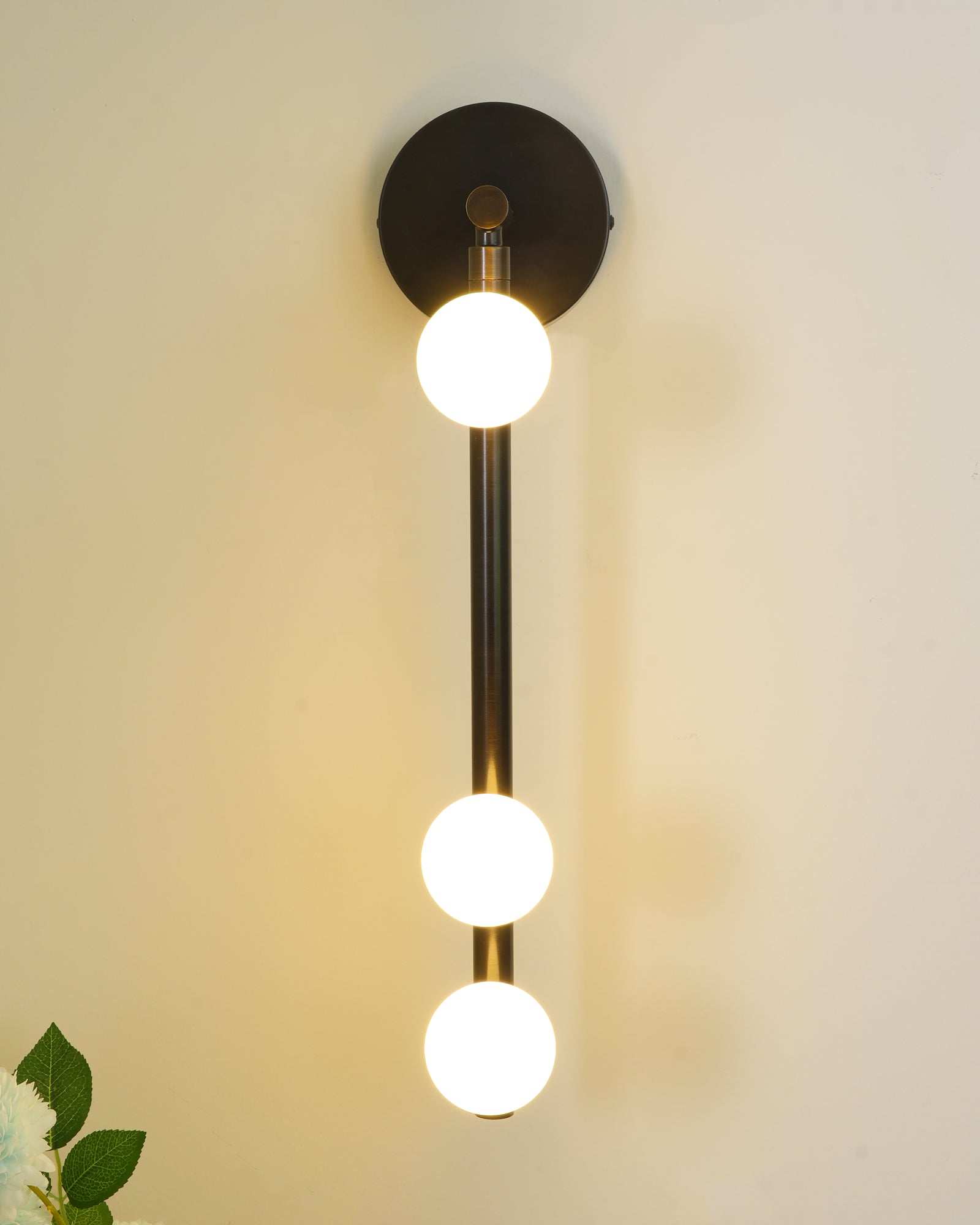 Rory Modern Minimalist Tube Brass Glass Wall Lamp-Neutral Decor