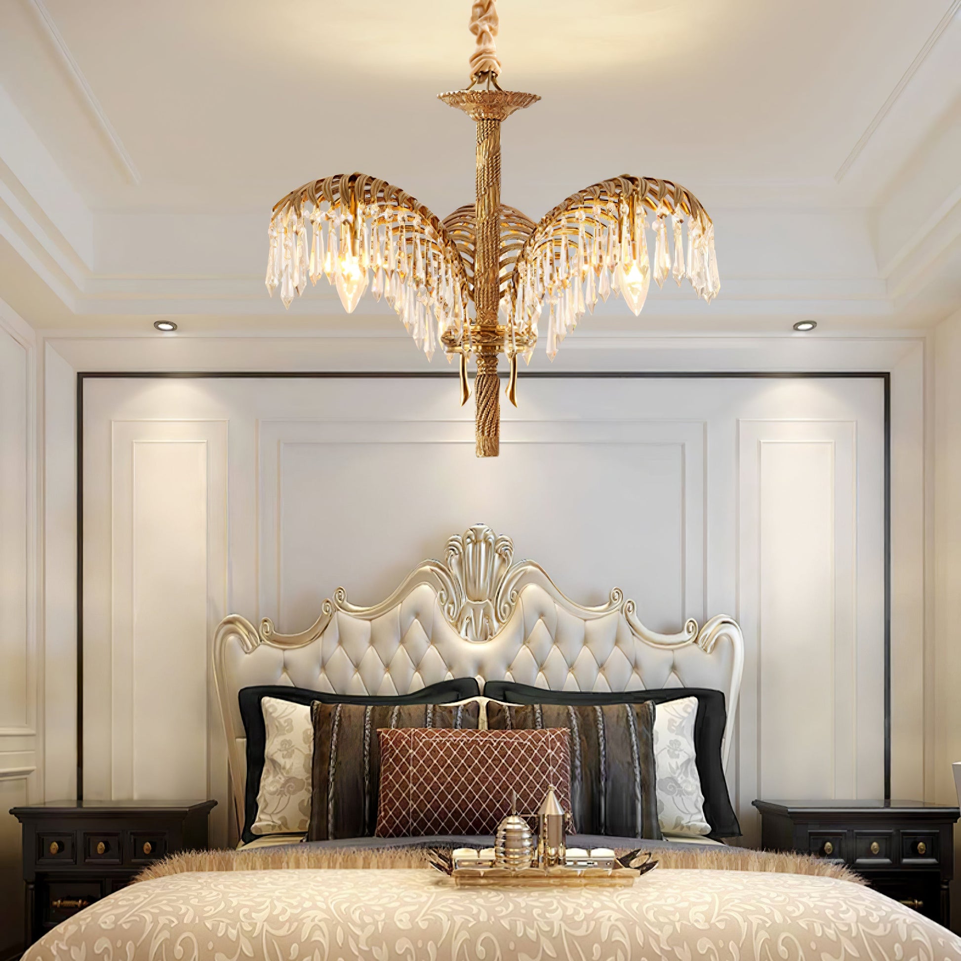 Kilwen Regal Brass Crystal Chandelier-Neutral Decor