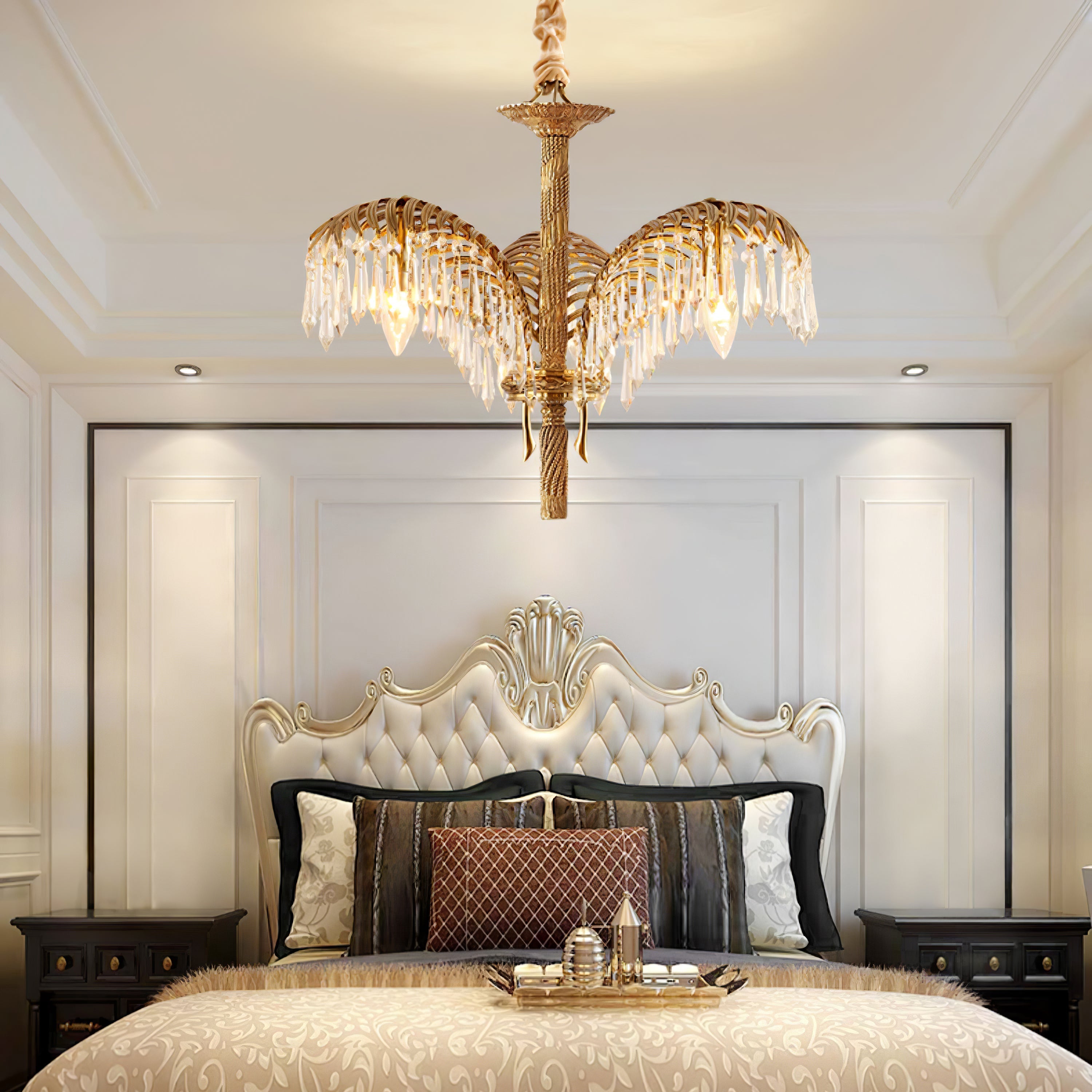 Kilwen Regal Brass Crystal Chandelier-Neutral Decor