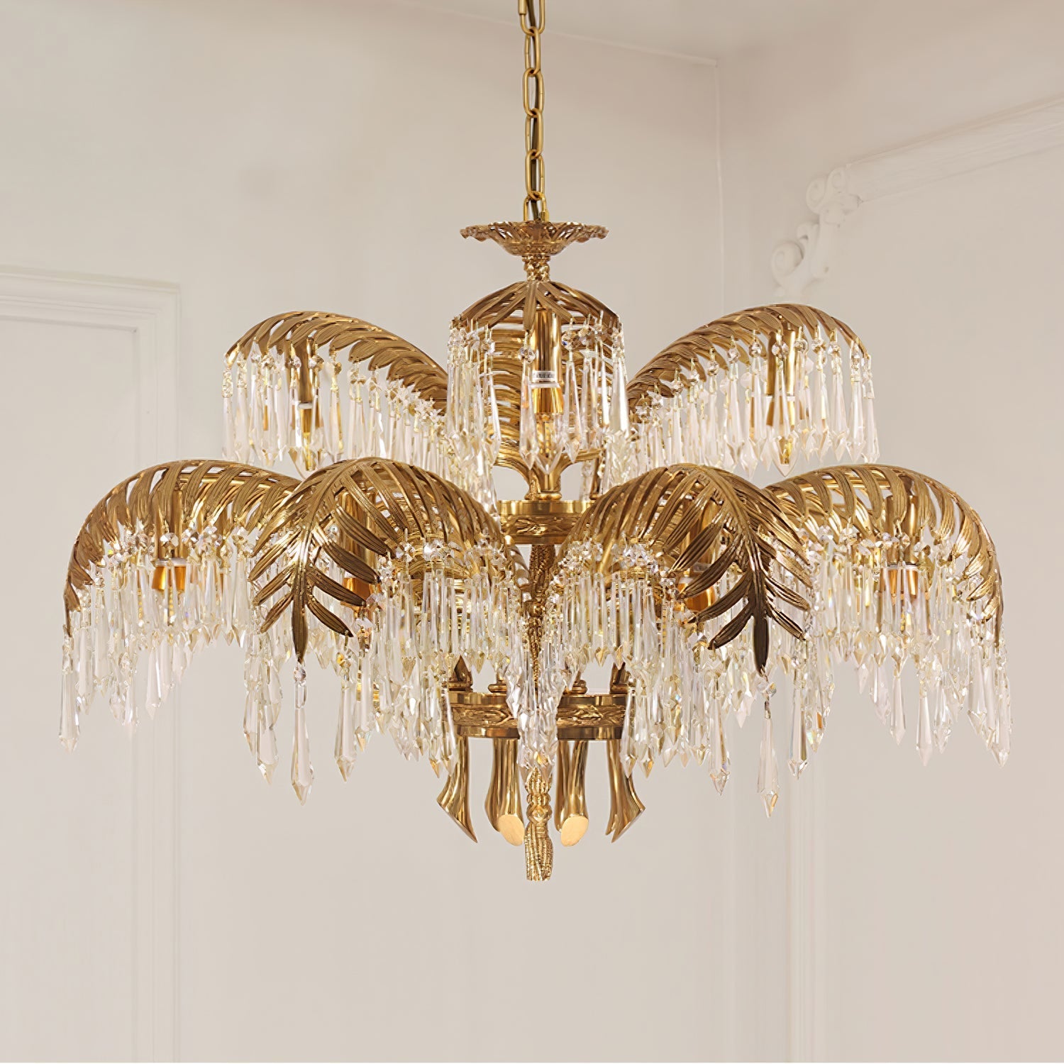 Kilwen Regal Brass Crystal Chandelier-Neutral Decor