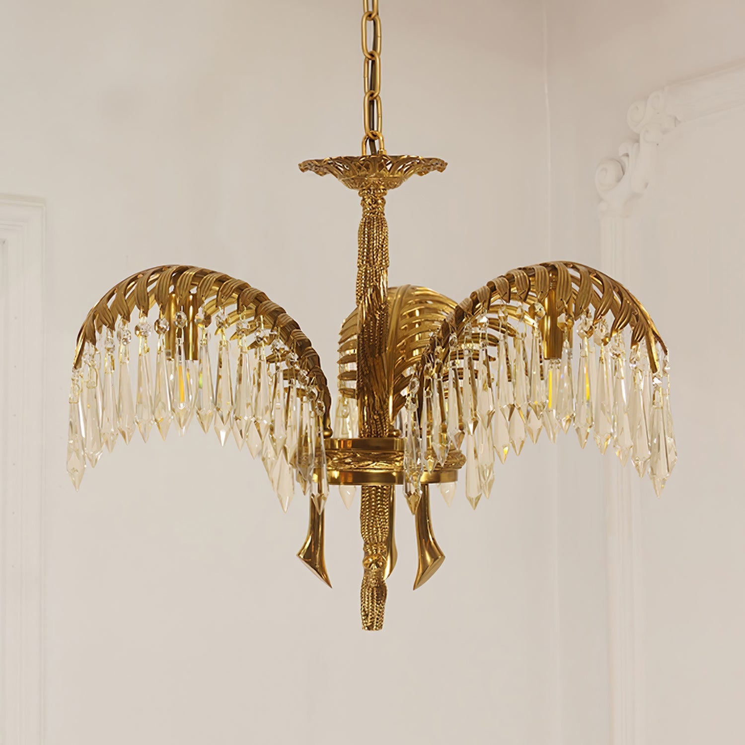 Kilwen Regal Brass Crystal Chandelier-Neutral Decor
