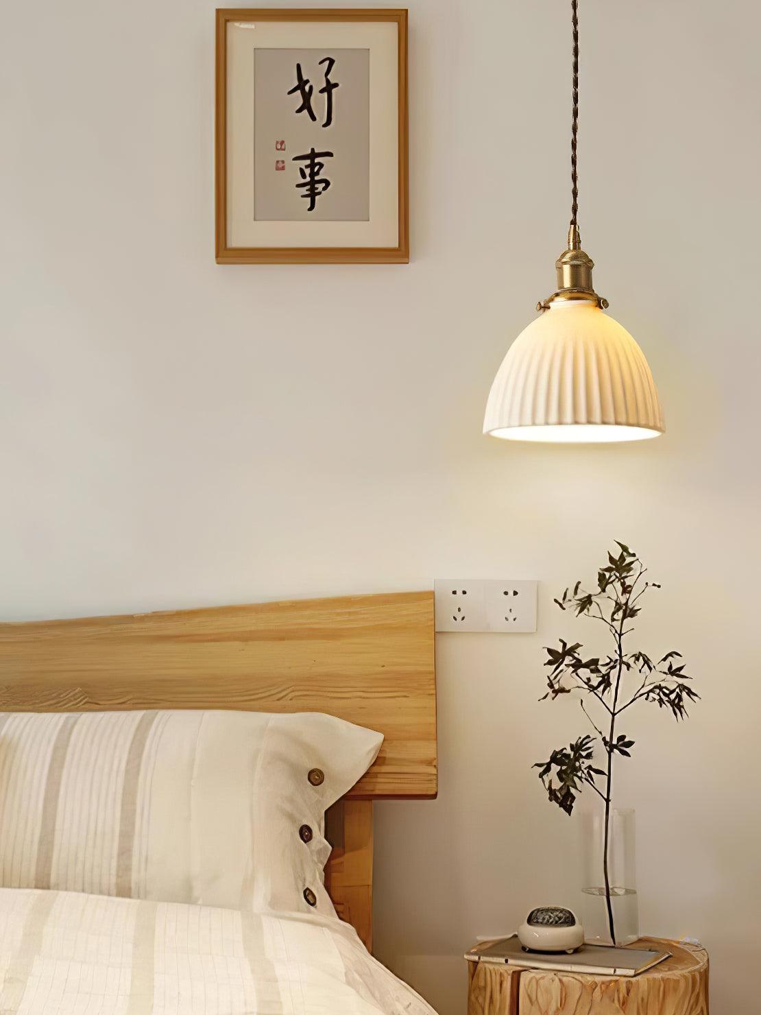 Ornoryra Vintage Glass Pendant Light-Neutral Decor