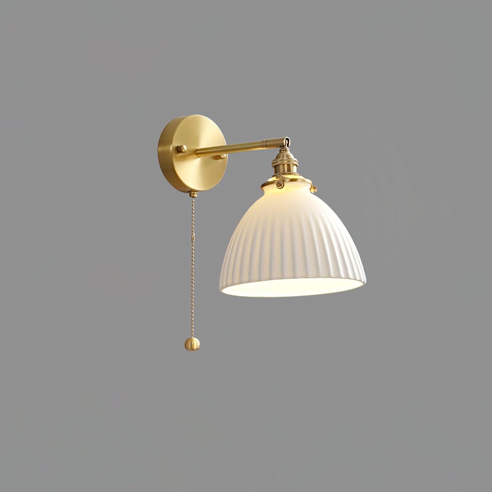 Lustra Wall Lamp Pleated Ceramic Brass-Neutral Decor