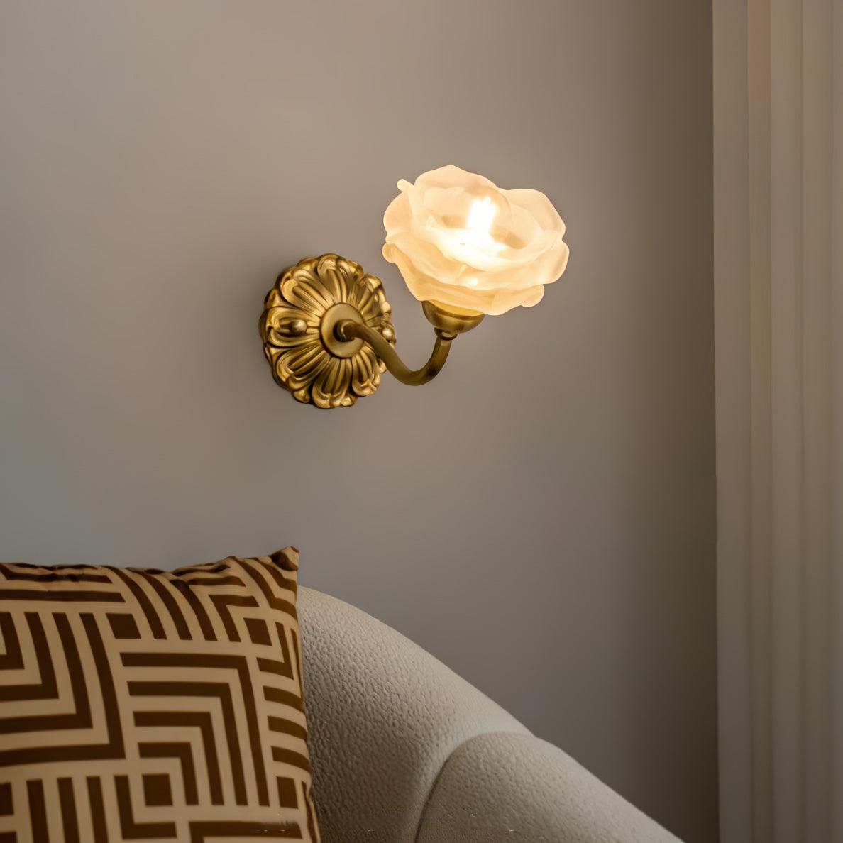Palo Brass Floral Luxury Wall Lamp-Neutral Decor