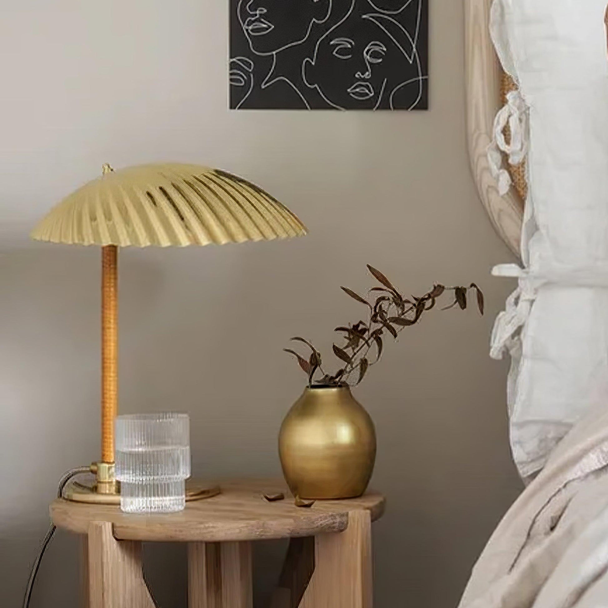 Zorare Brass Glam Table Lamp-Neutral Decor