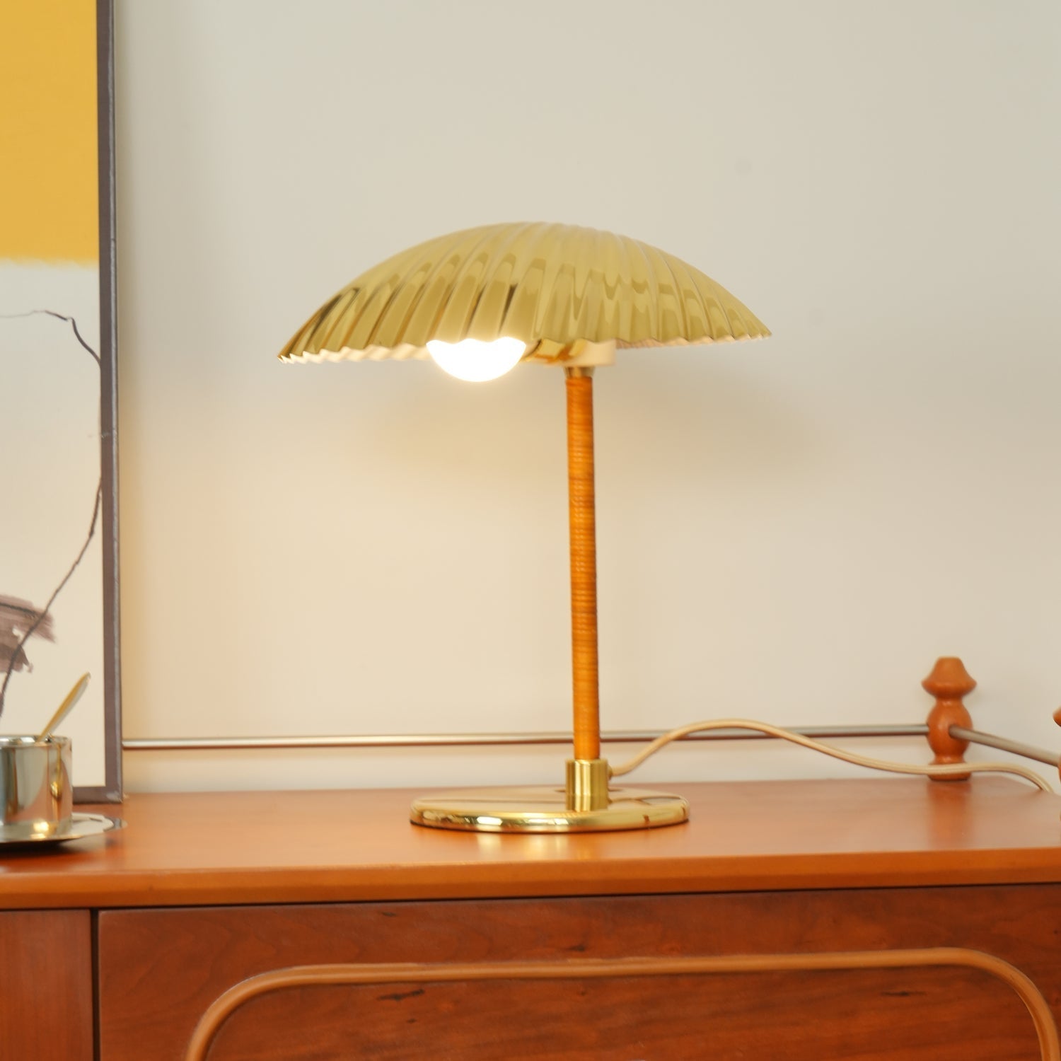 Zorare Brass Glam Table Lamp-Neutral Decor