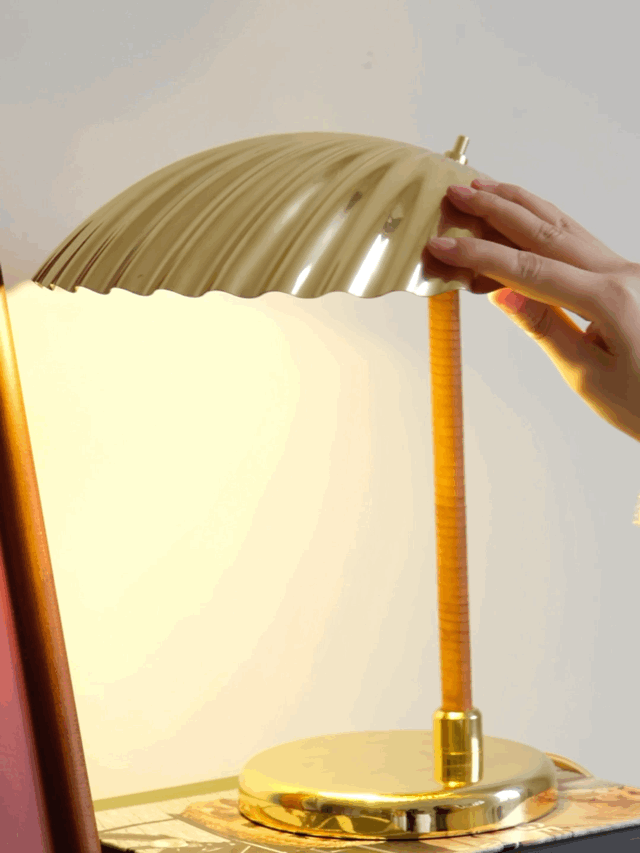 Zorare Brass Glam Table Lamp-Neutral Decor