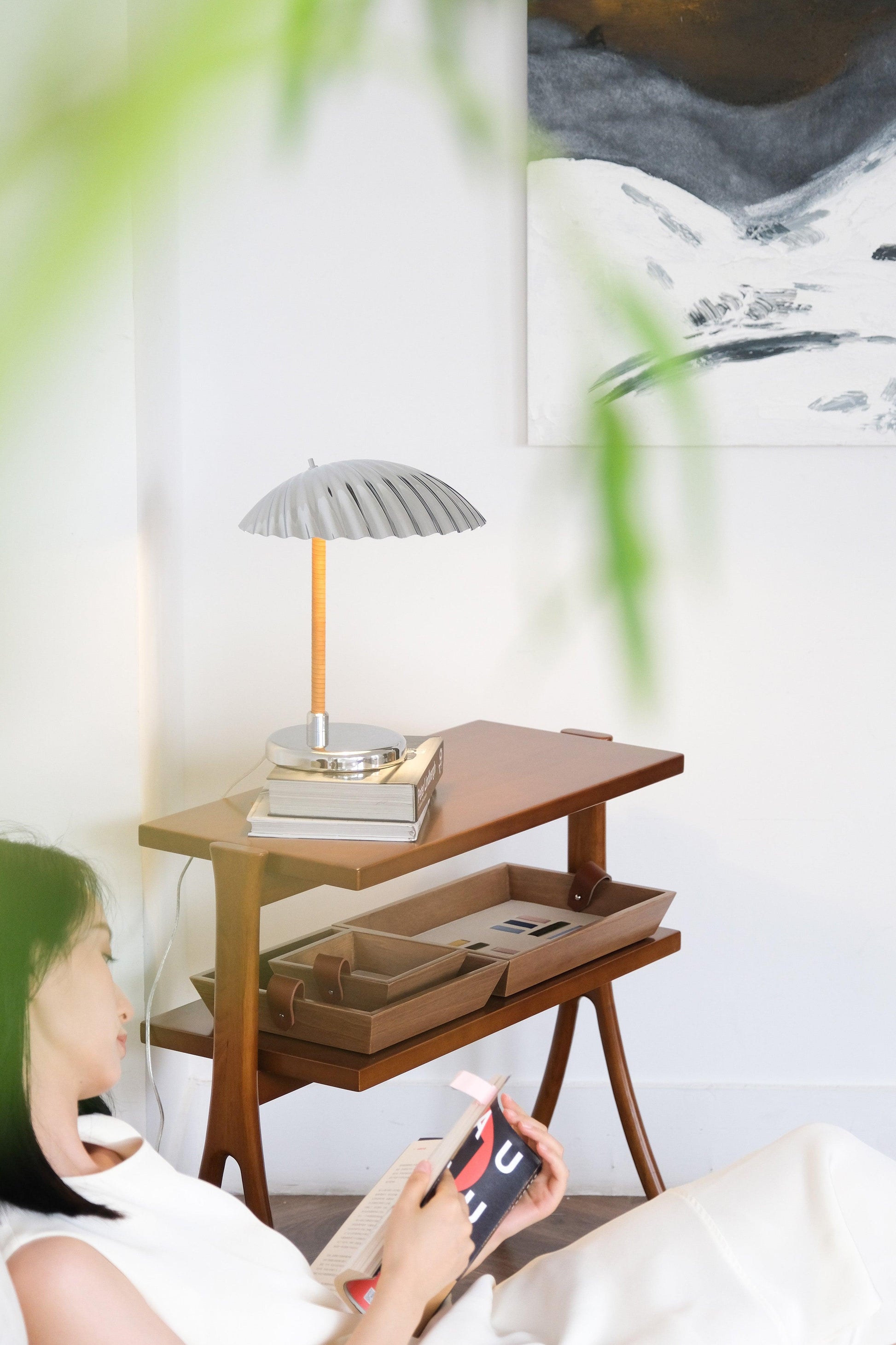 Zorare Brass Glam Table Lamp-Neutral Decor