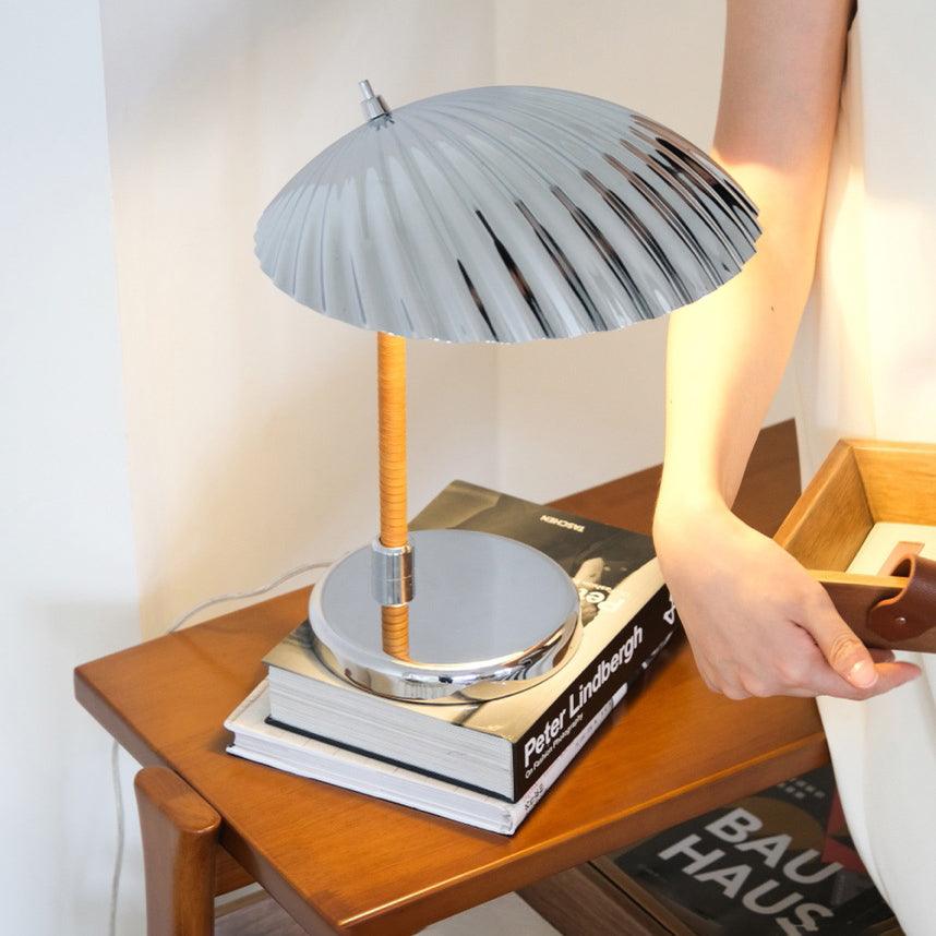 Zorare Brass Glam Table Lamp-Neutral Decor