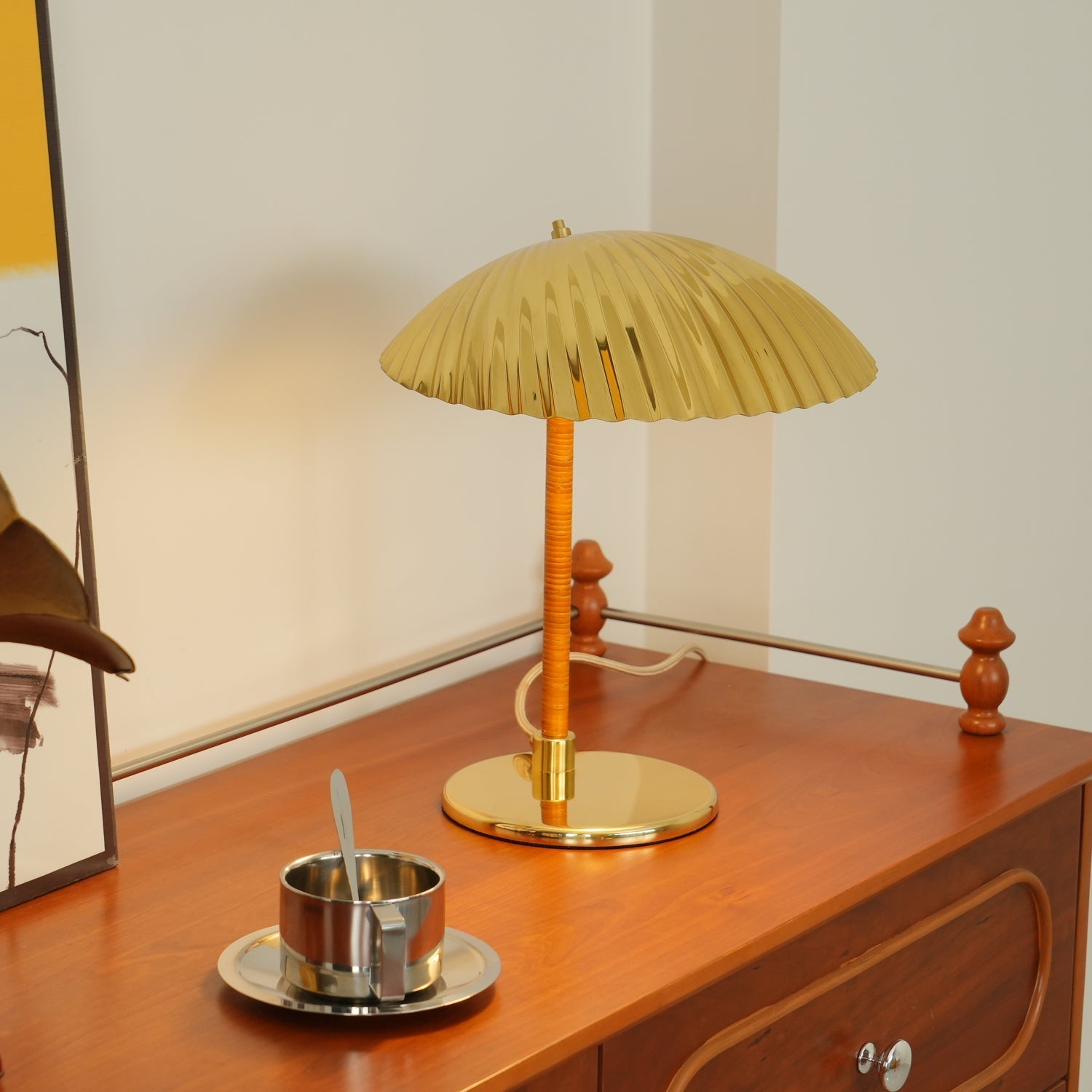 Zorare Brass Glam Table Lamp-Neutral Decor