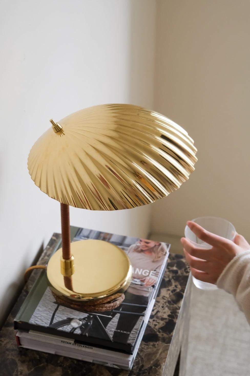 Zorare Brass Glam Table Lamp-Neutral Decor