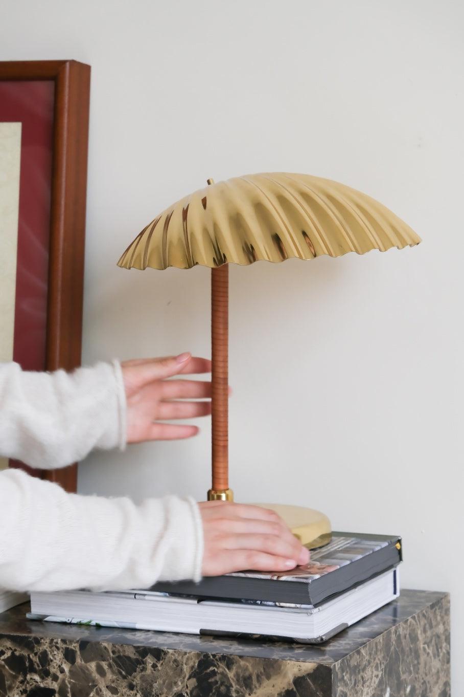 Zorare Brass Glam Table Lamp-Neutral Decor