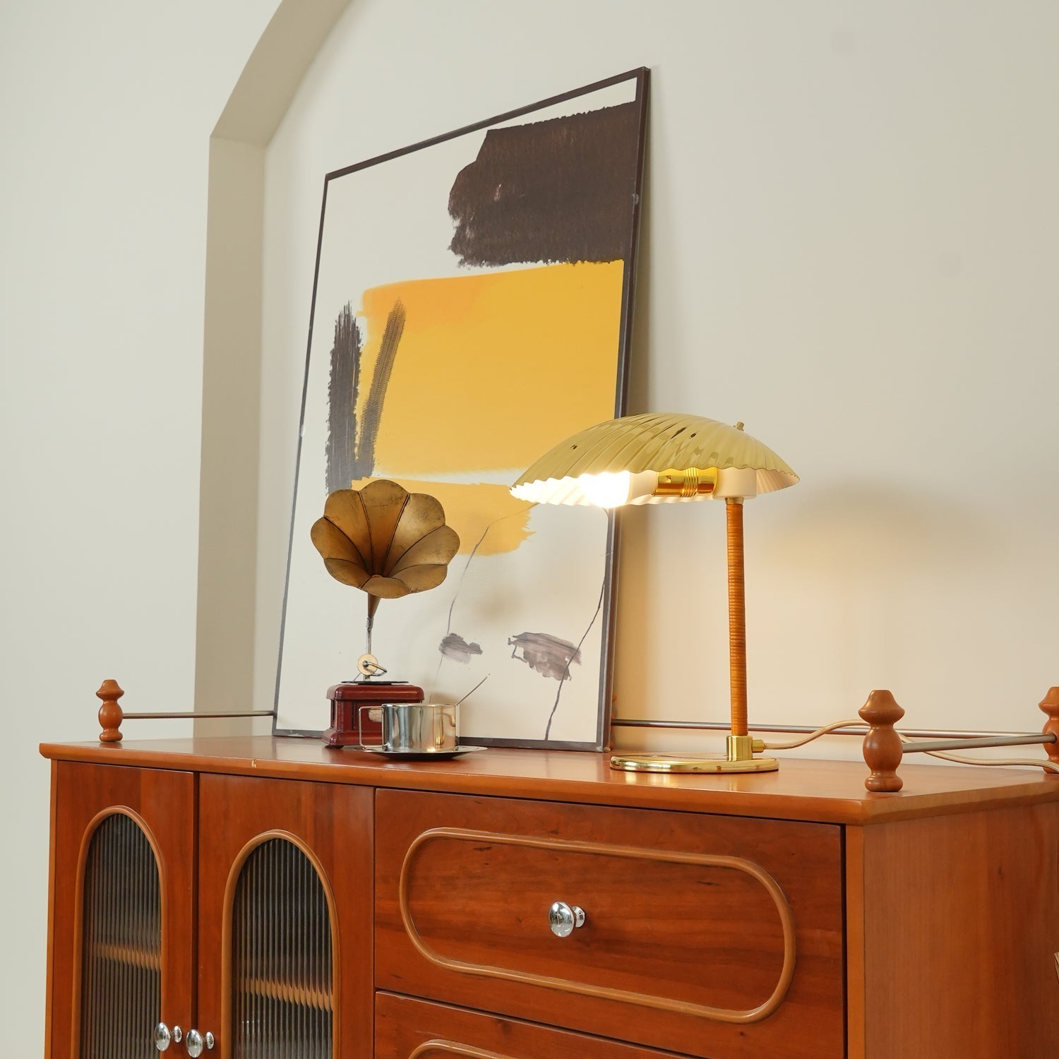 Zorare Brass Glam Table Lamp-Neutral Decor