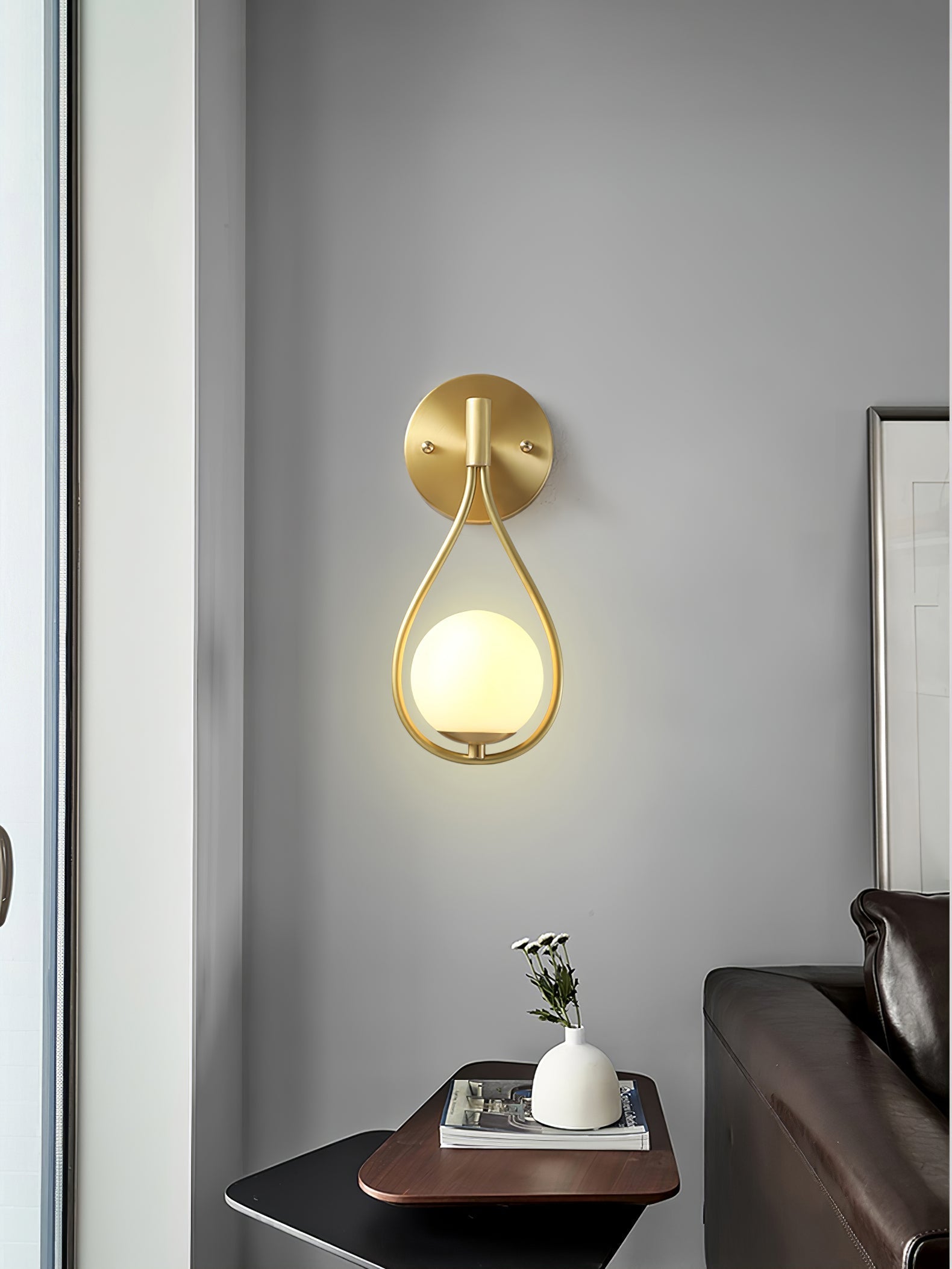 Rominex Modern Minimalist Vanity Brass Glass Wall Lamp-Neutral Decor