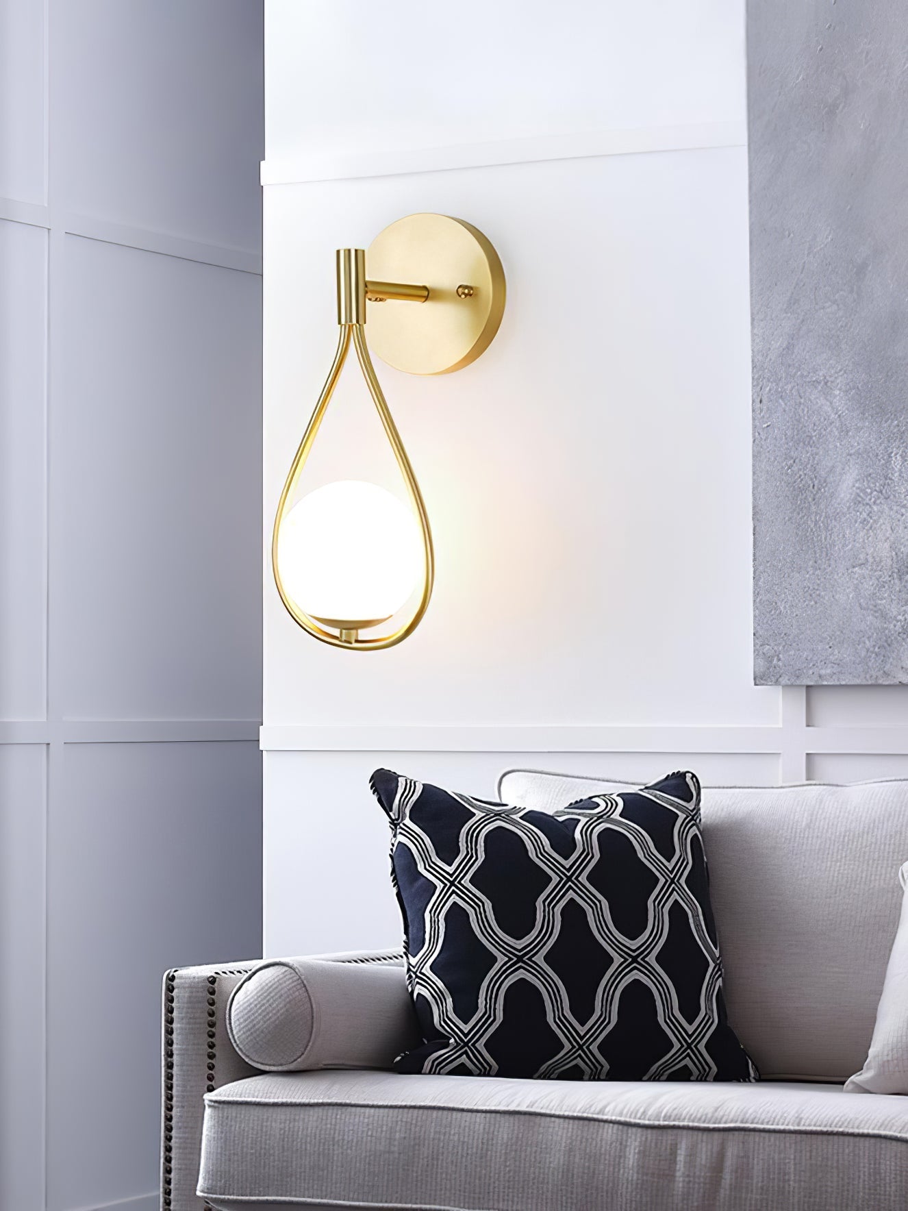 Rominex Modern Minimalist Vanity Brass Glass Wall Lamp-Neutral Decor