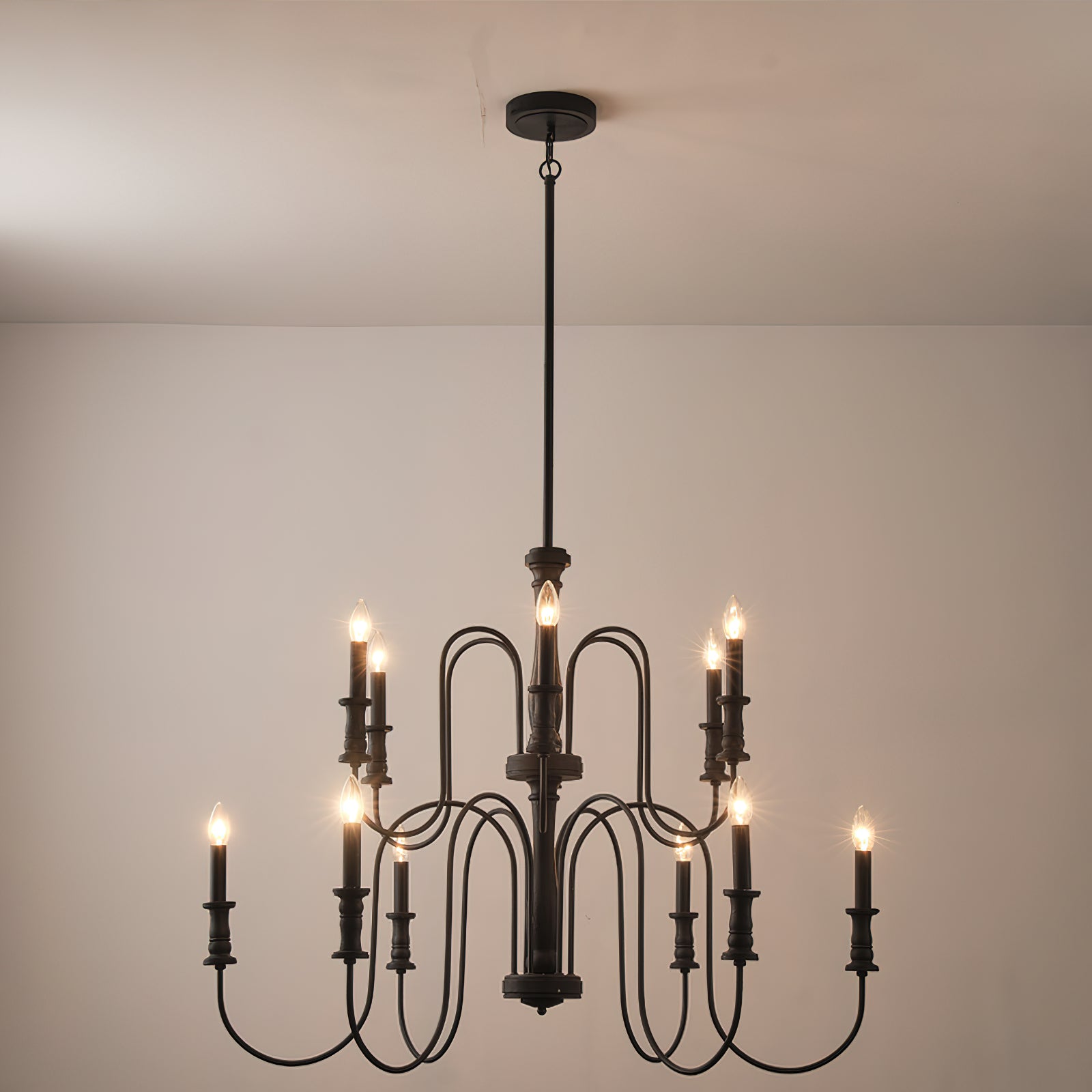 Evander Chandelier