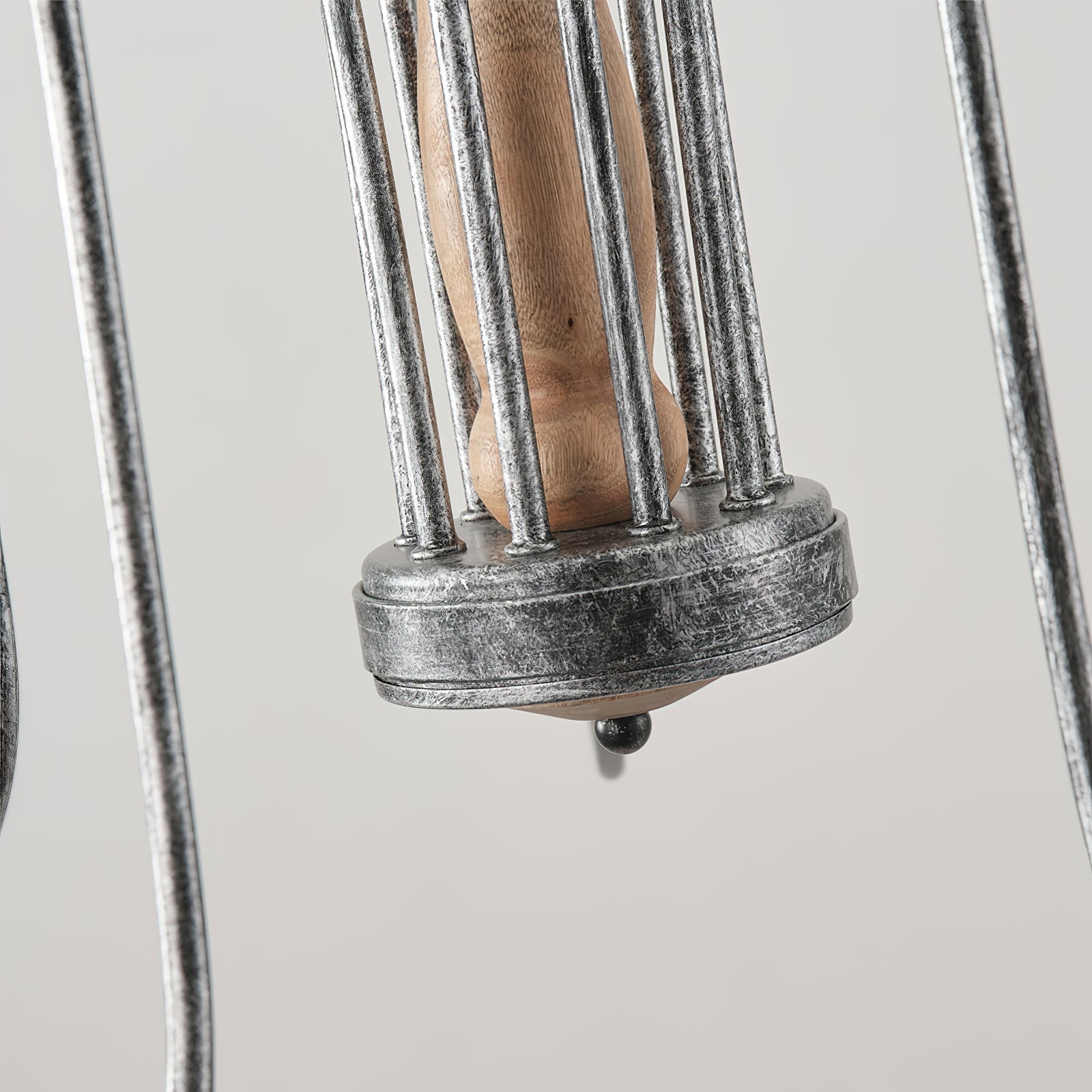 Evander Chandelier