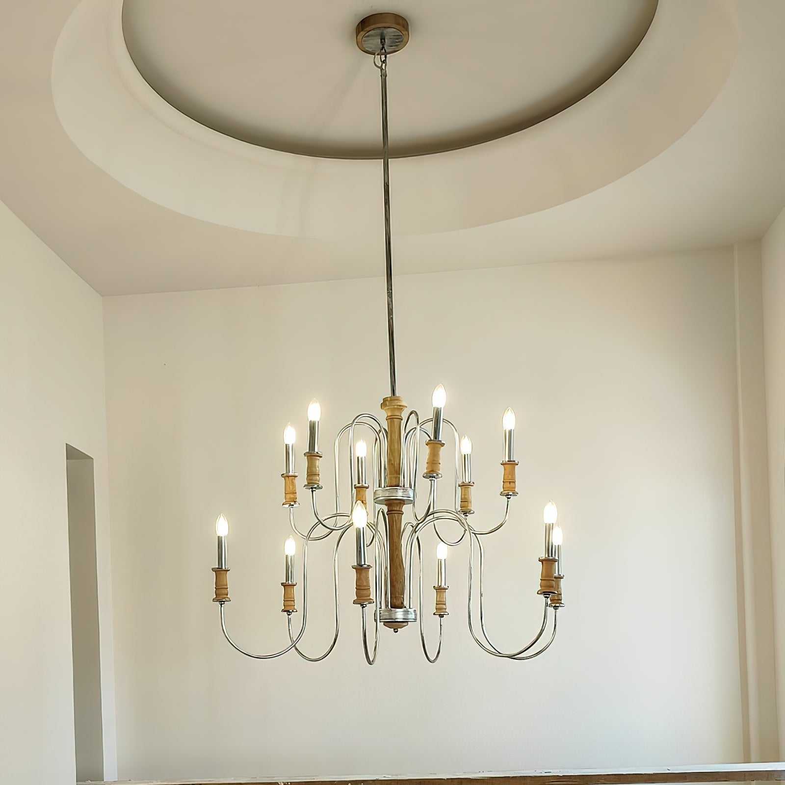 Evander Chandelier