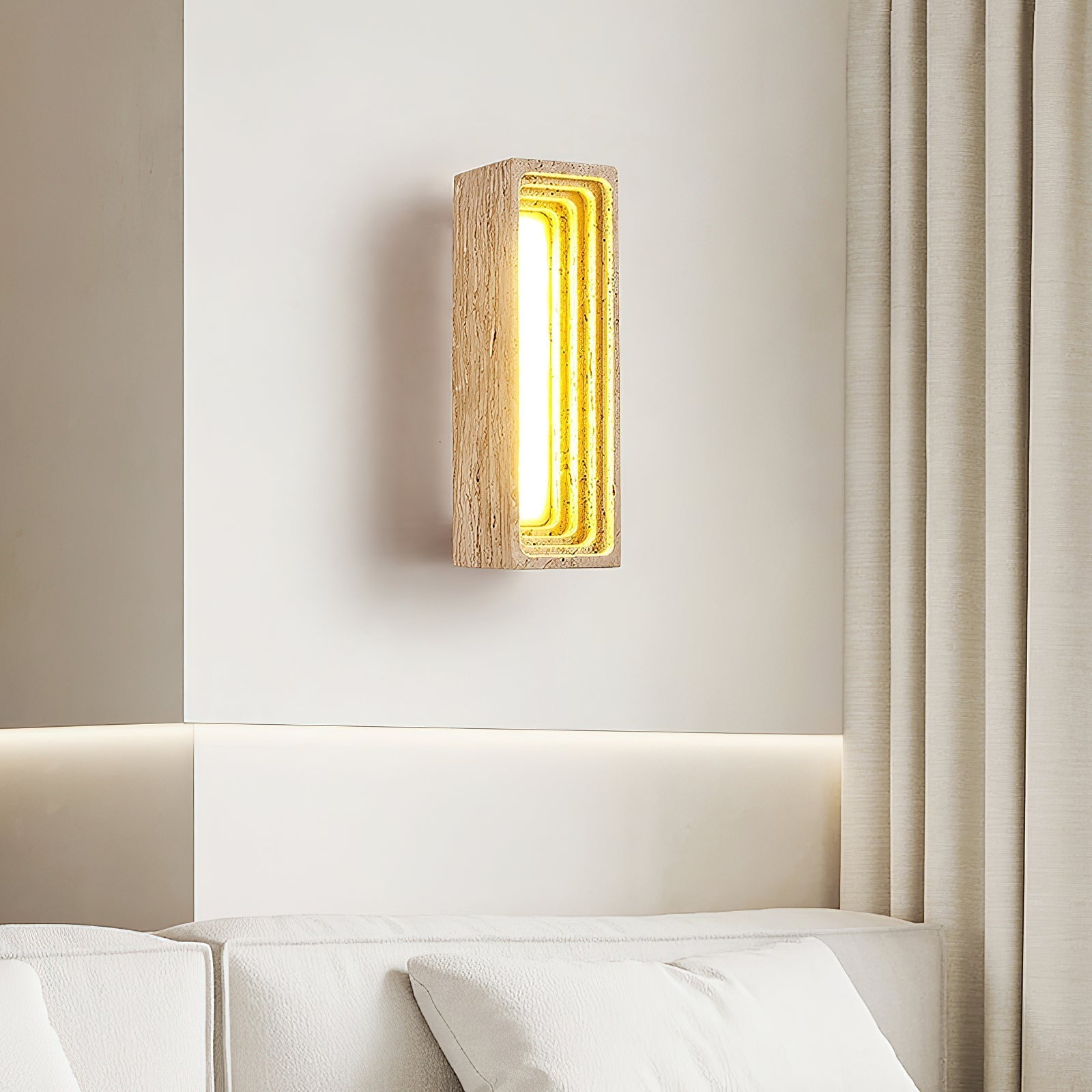 Elara Wall Lamp
