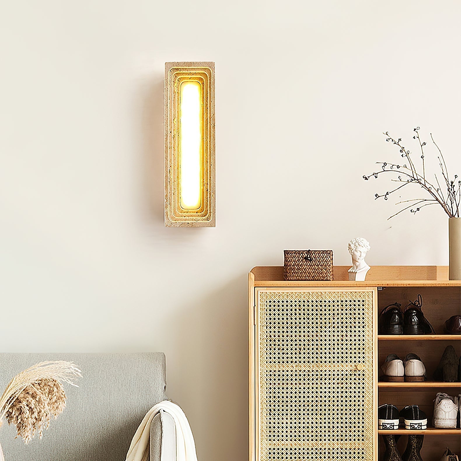 Elara Wall Lamp