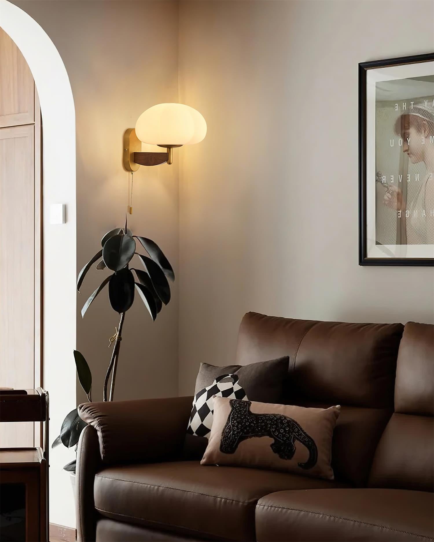 Amelie Wall Lamp