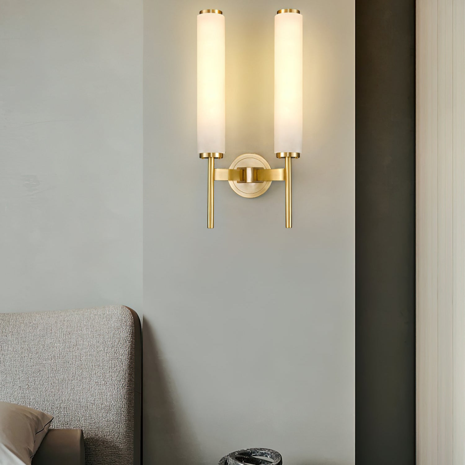 Jern Art Deco Alabaster Wall Lamp