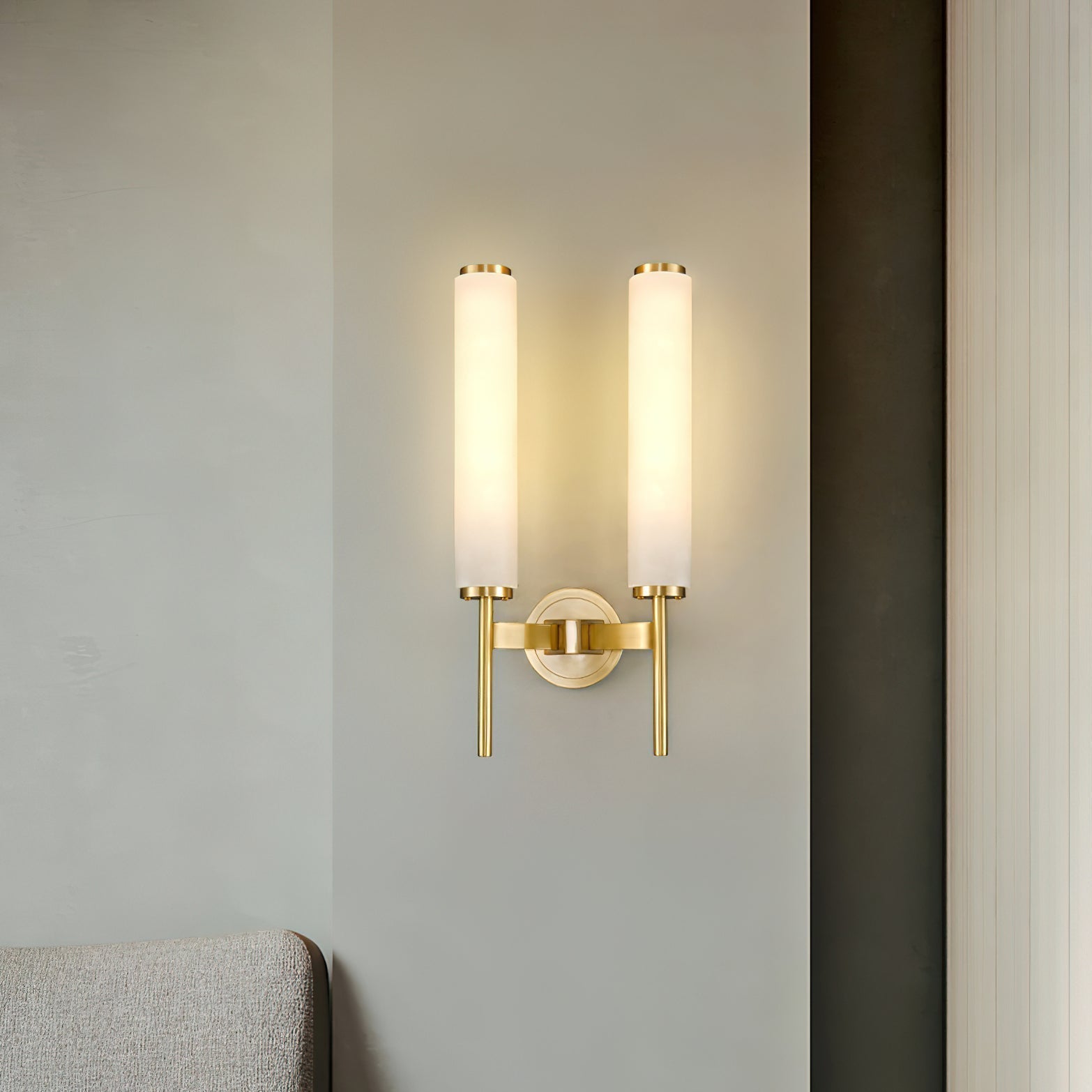 Jern Art Deco Alabaster Wall Lamp