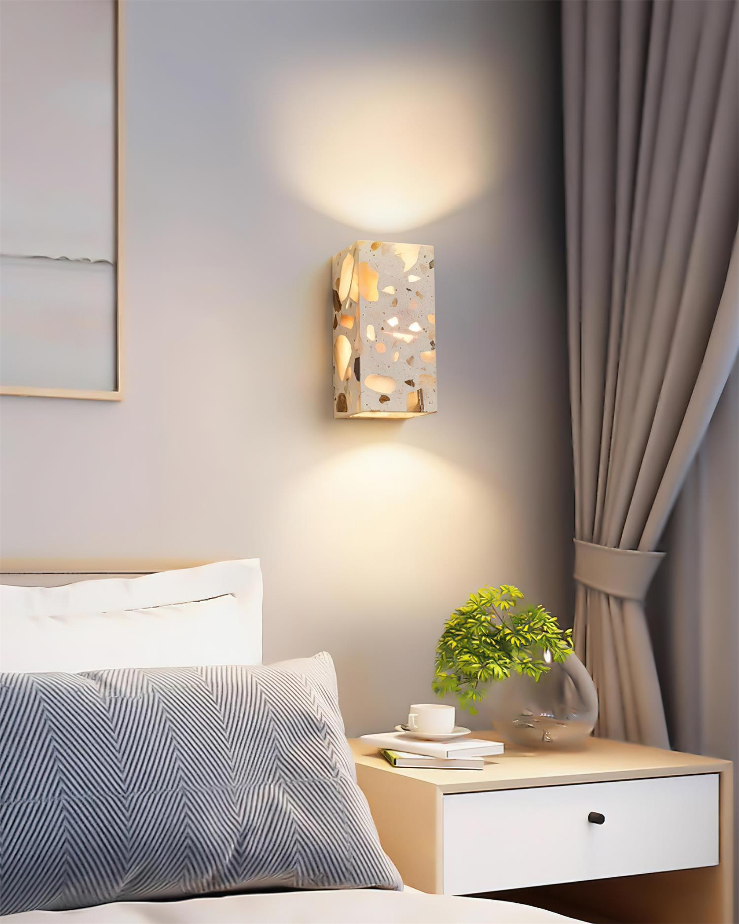 Zorenneb Wall Lamp
