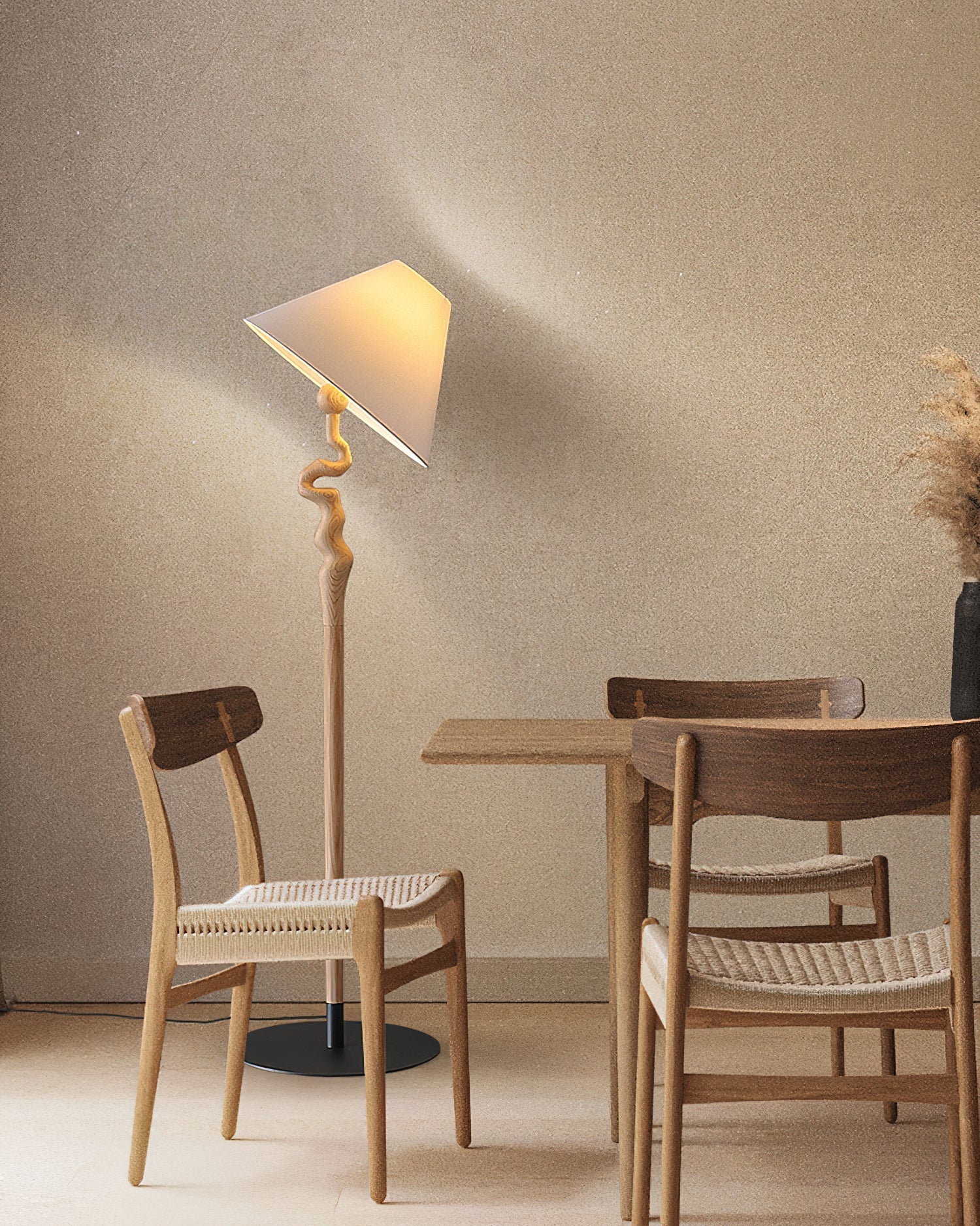 Elara Floor Lamp