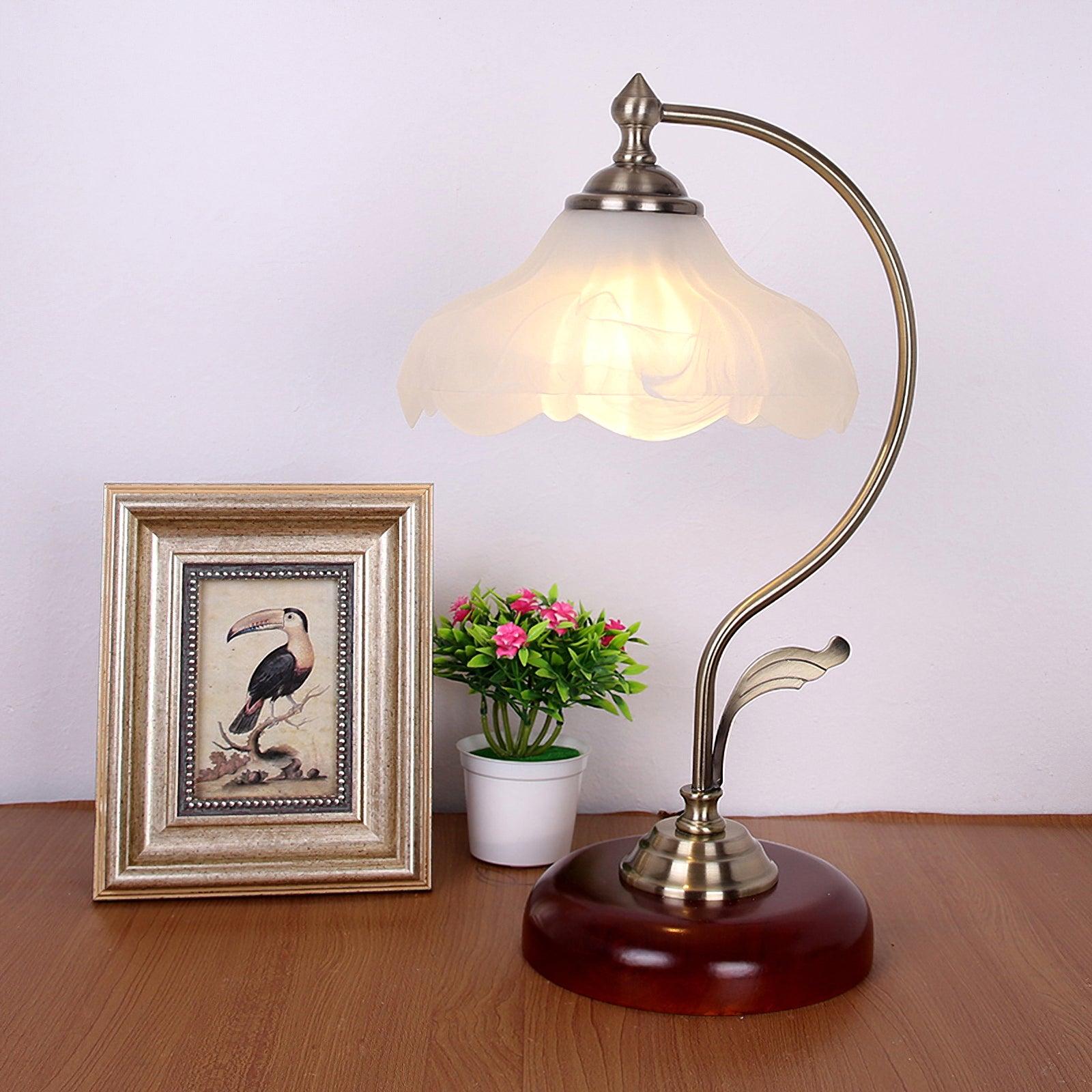 Flora Retro Flower Table Lamp-Neutral Decor