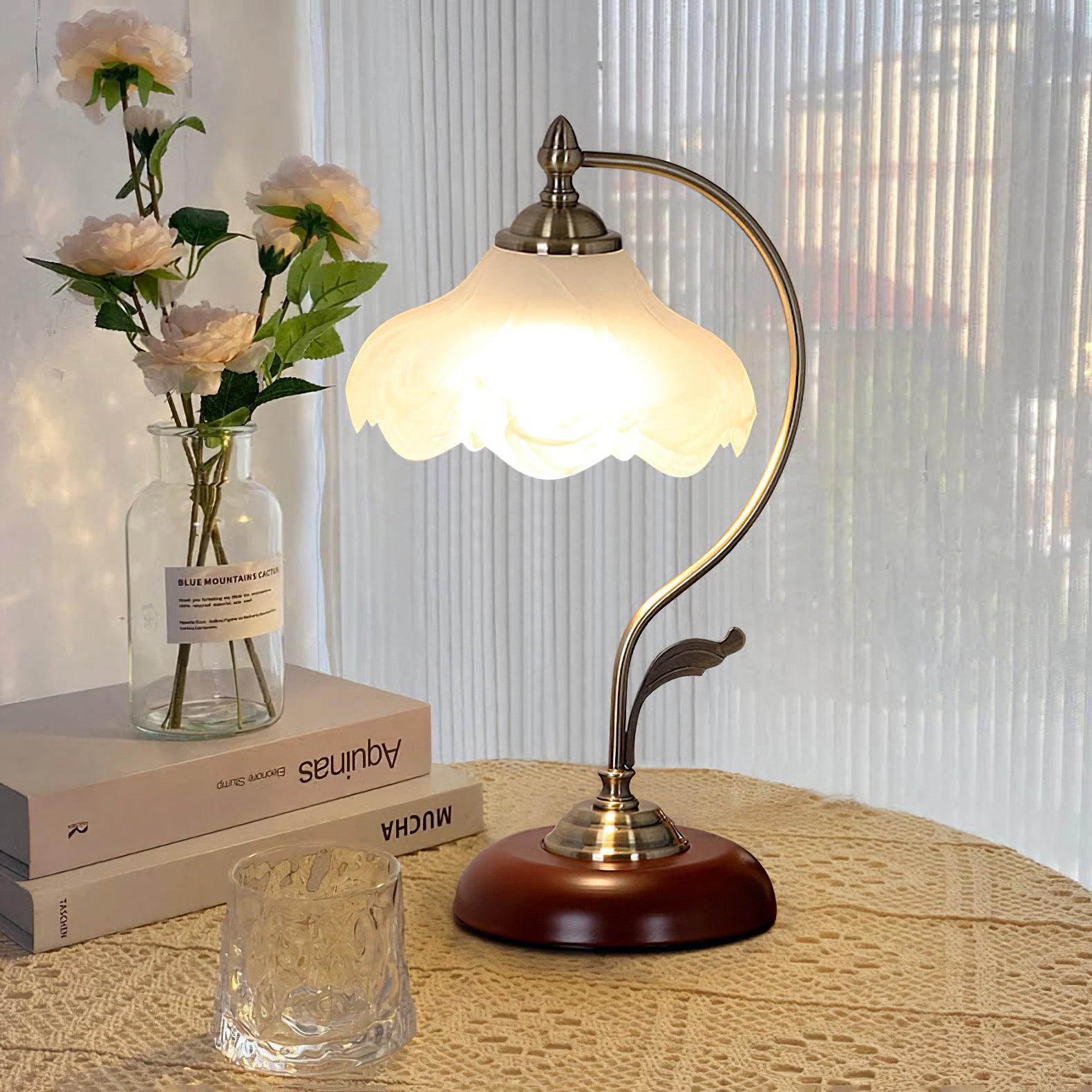 Flora Retro Flower Table Lamp-Neutral Decor