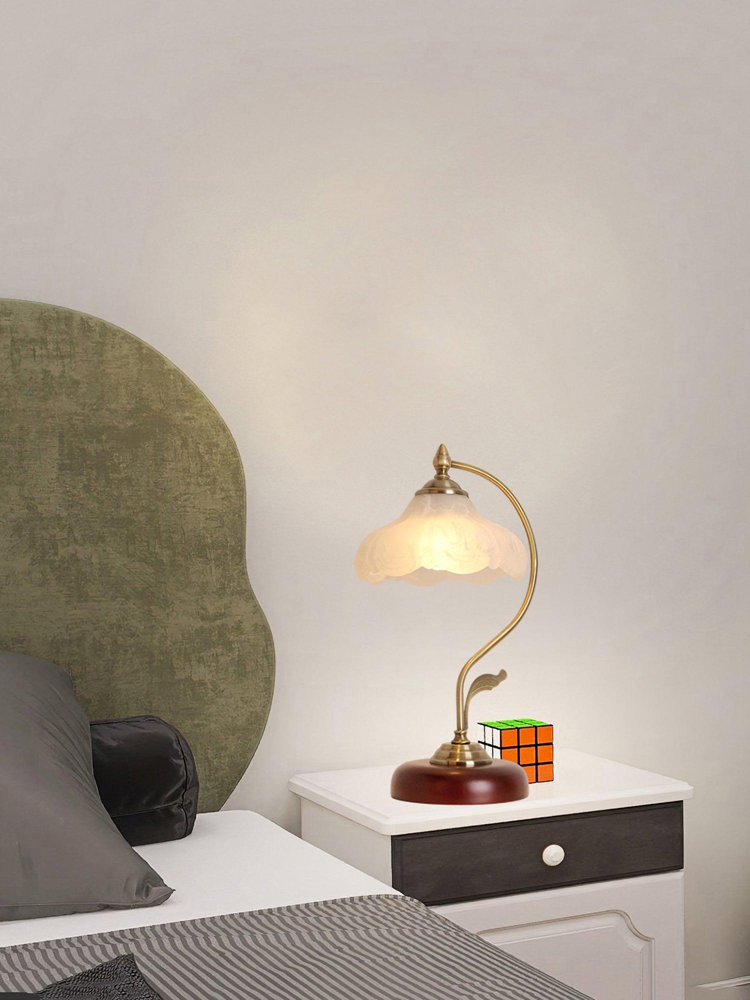 Flora Retro Flower Table Lamp-Neutral Decor