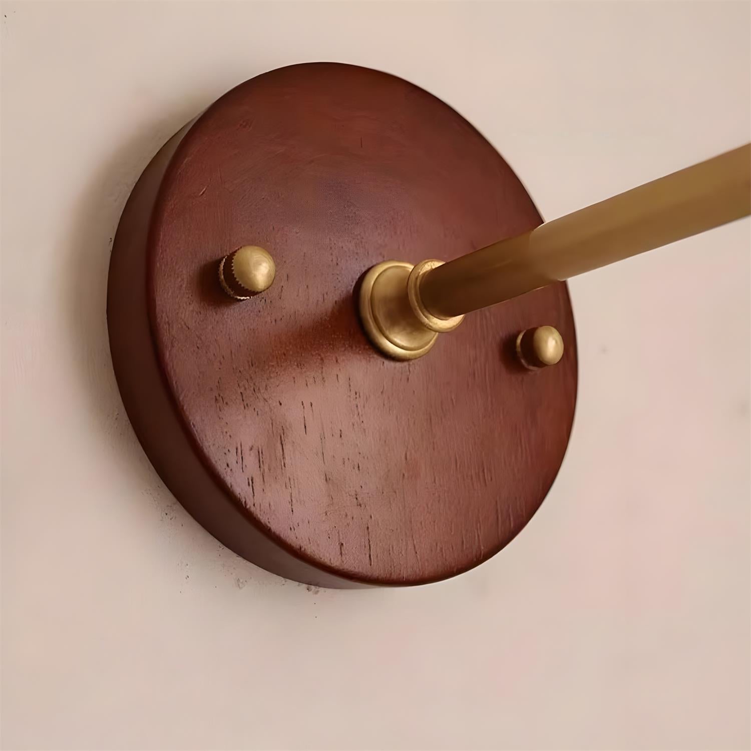 Fawn Wall Lamp