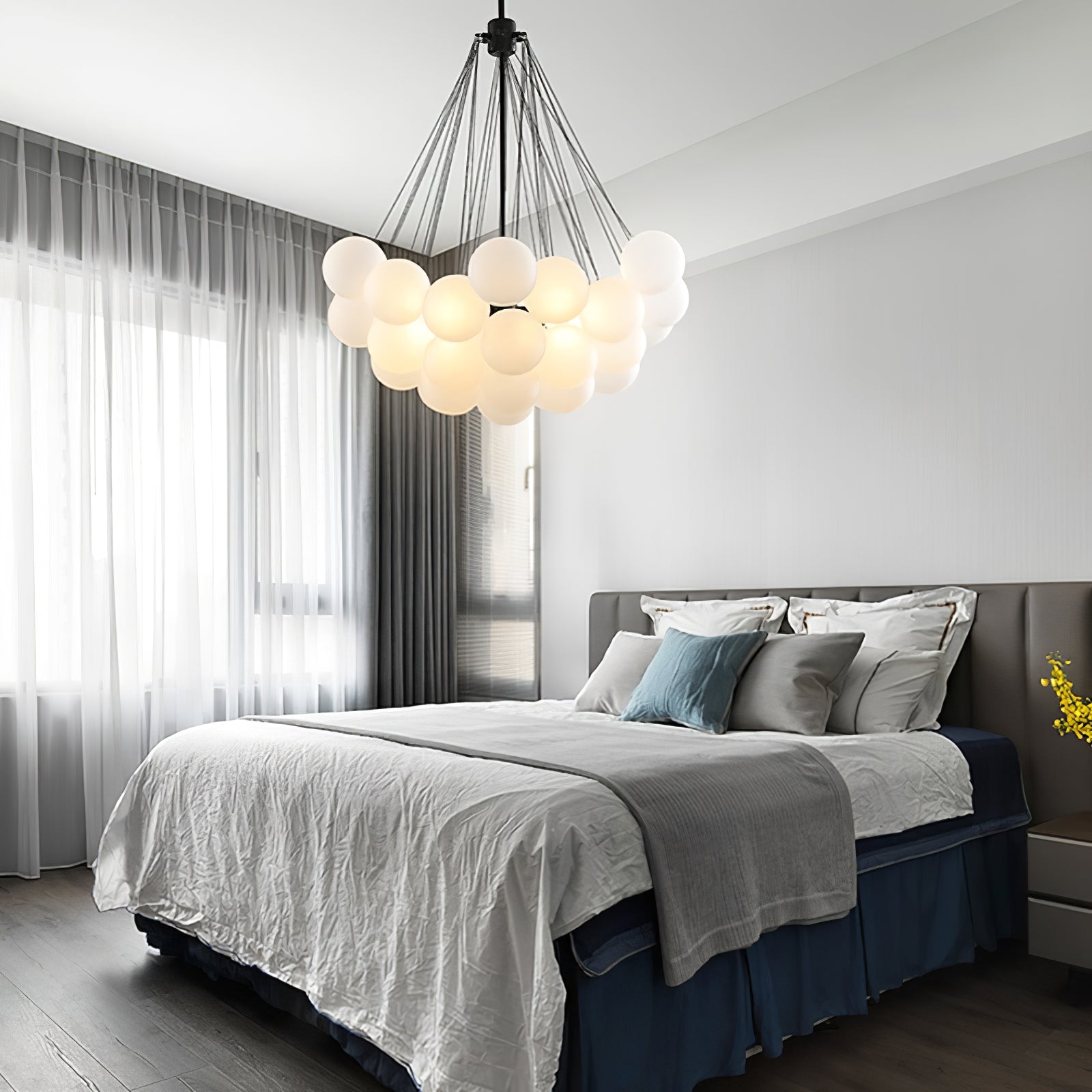 Lustra Chandelier Bubble Frosted Glass-Neutral Decor