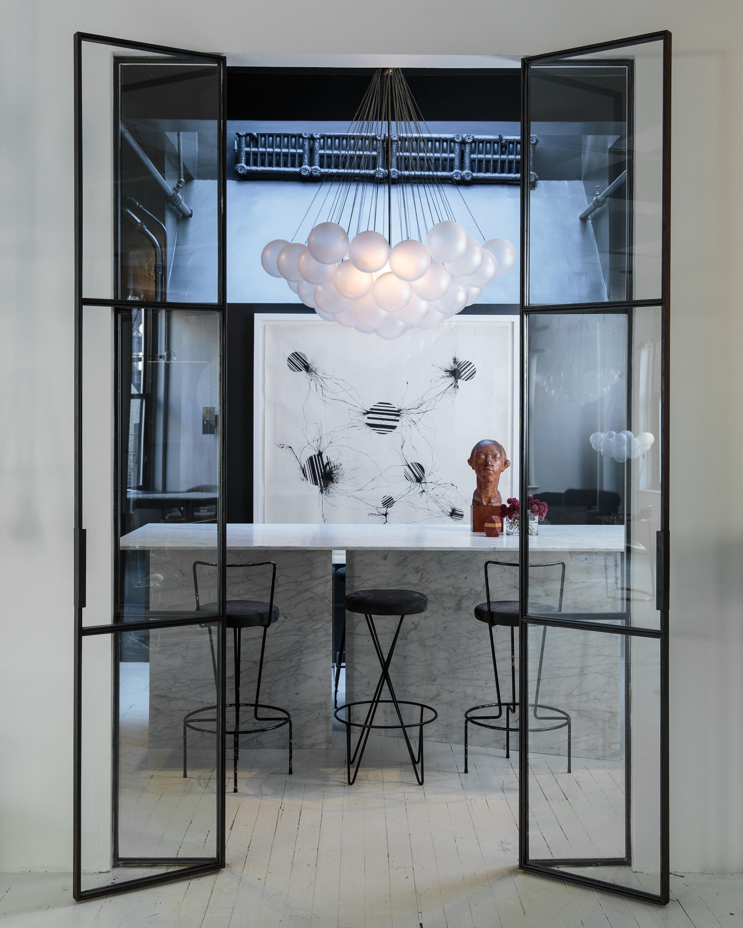 Lustra Chandelier Bubble Frosted Glass-Neutral Decor